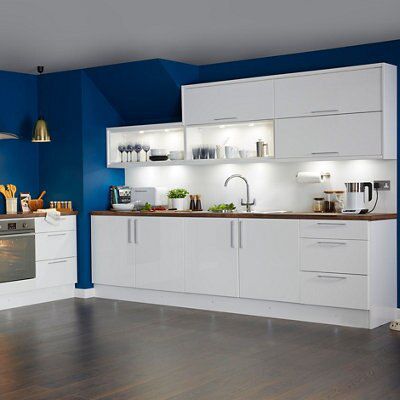 Clerkenwell Gloss White Kitchen, Fitted Kitchens