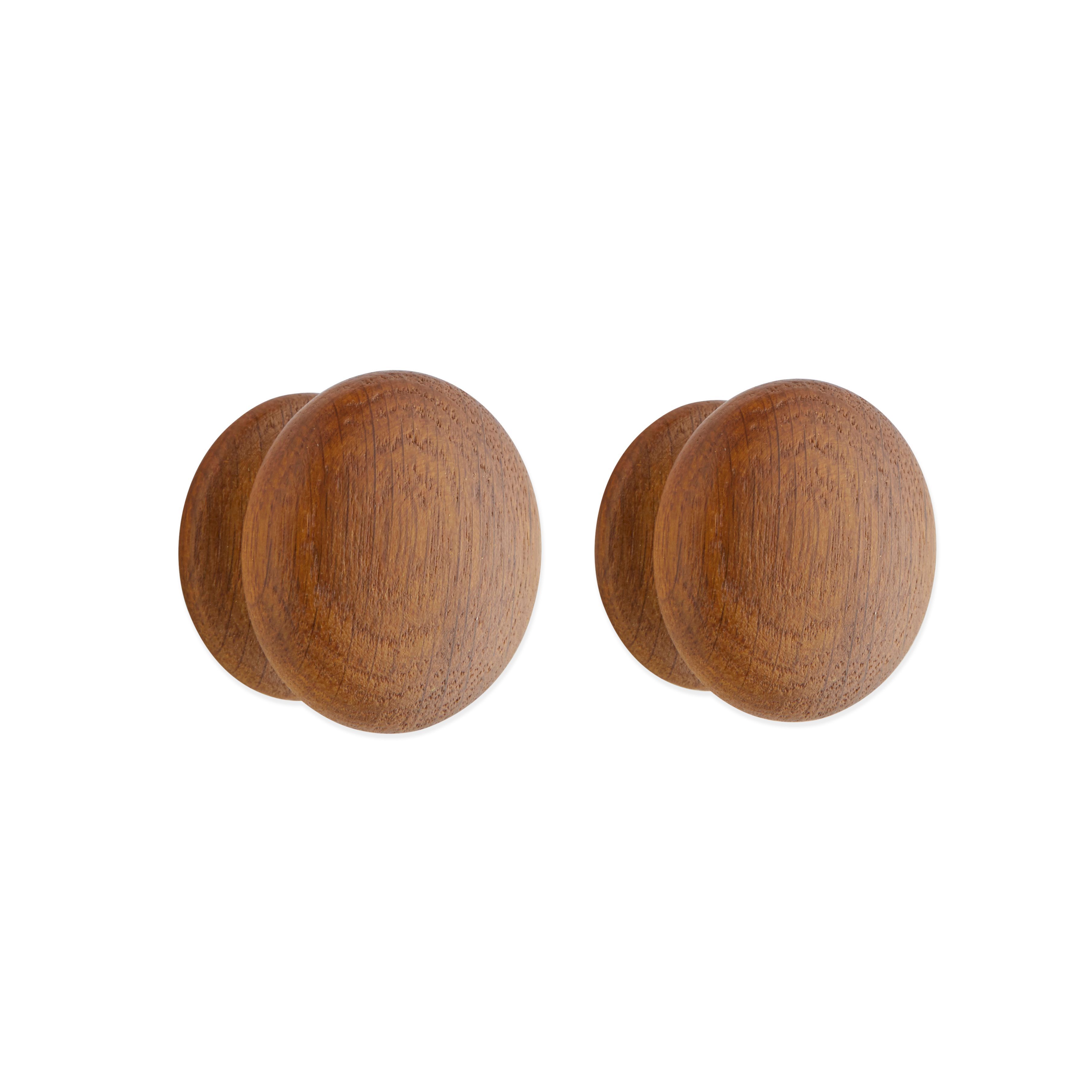 IT Kitchens Oak effect Round Cabinet handle (L)45mm, Pack of 2 | DIY at B&Q