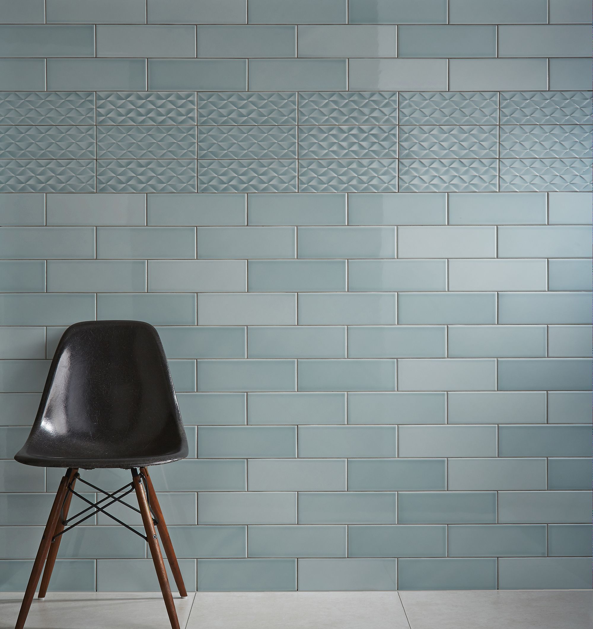 Johnson Tiles Mayfair Green Gloss Ceramic Indoor Wall Tile Sample