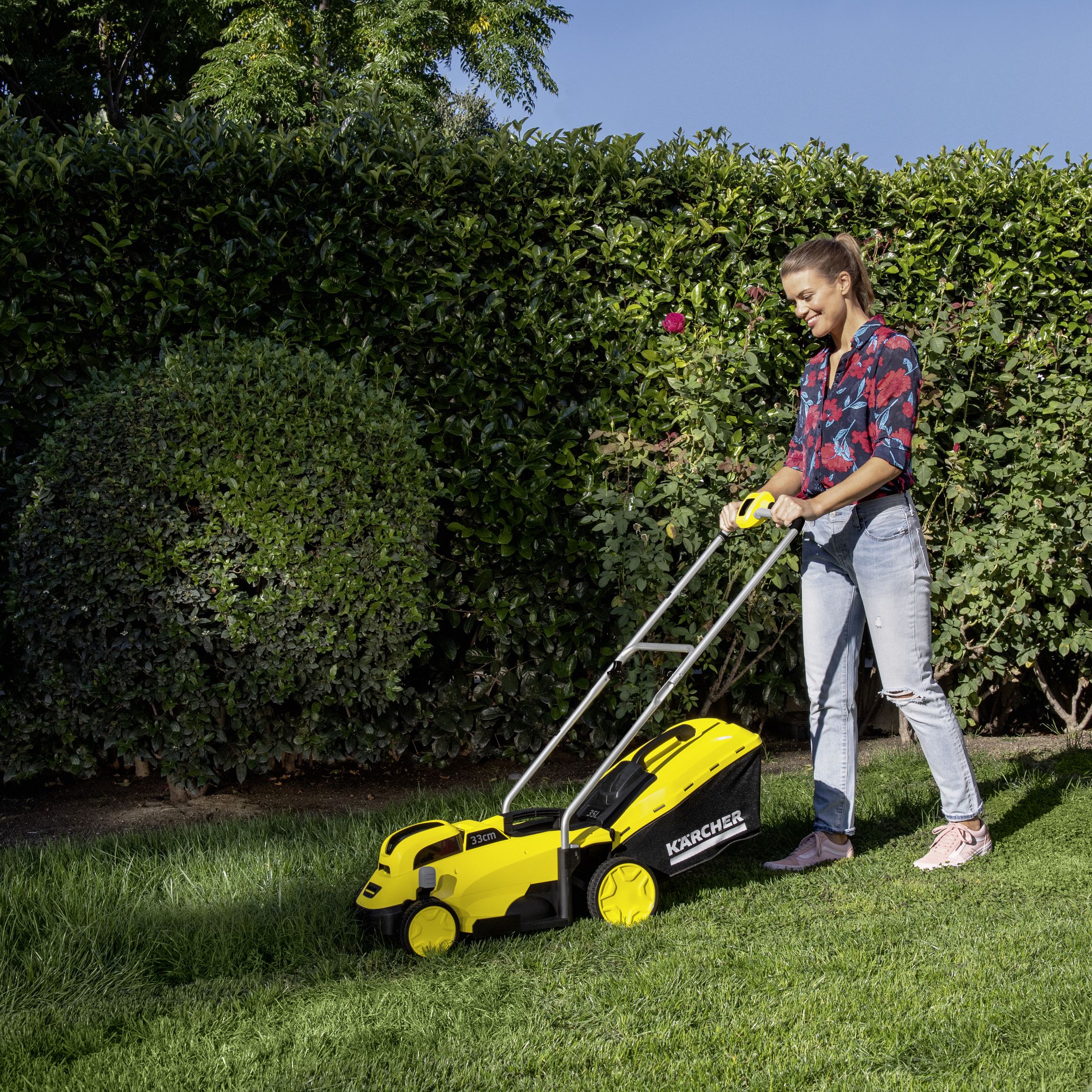 B&q cordless lawnmower sale