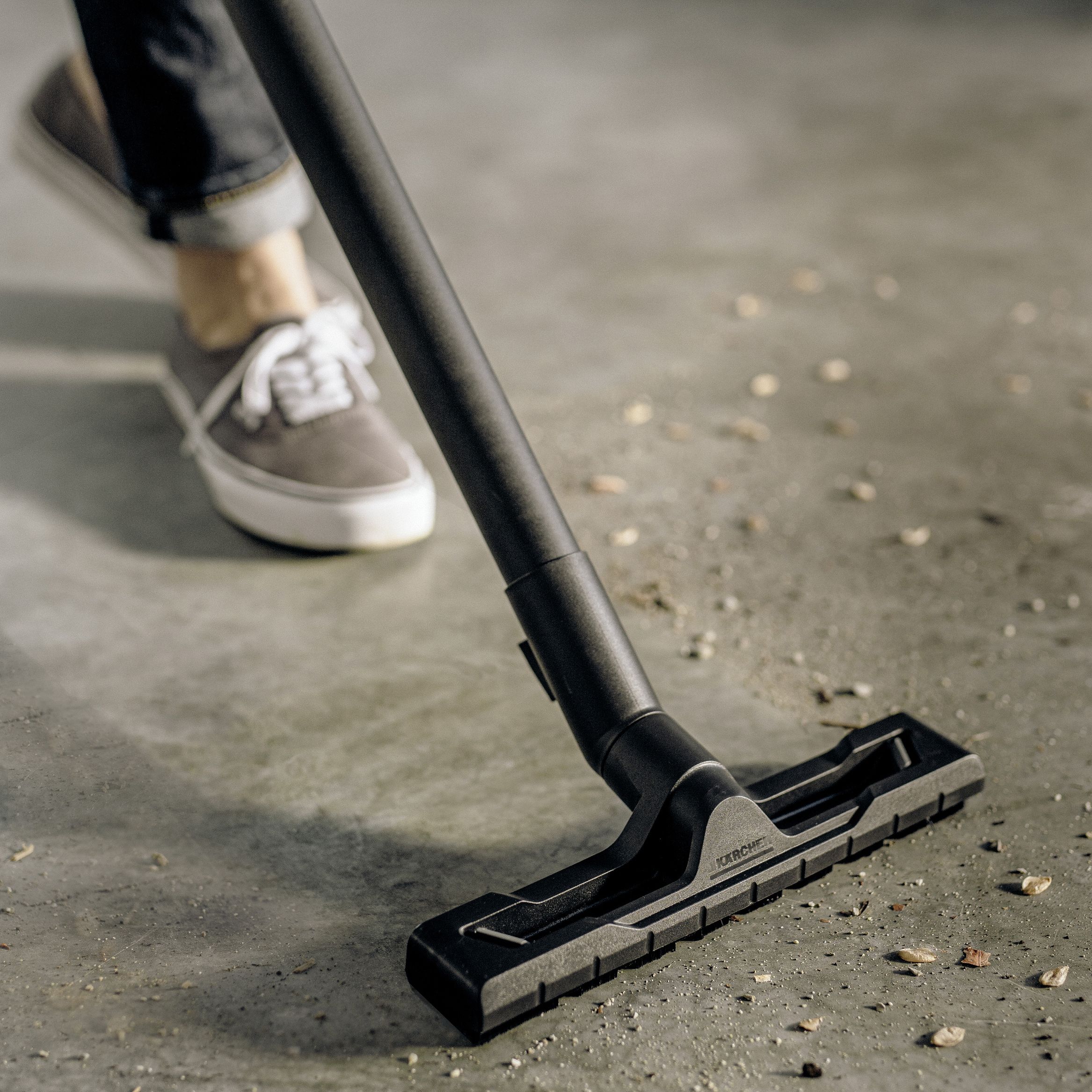 Kärcher WD 2 Plus 1.628-055.0 Corded Wet & dry vacuum, 15L