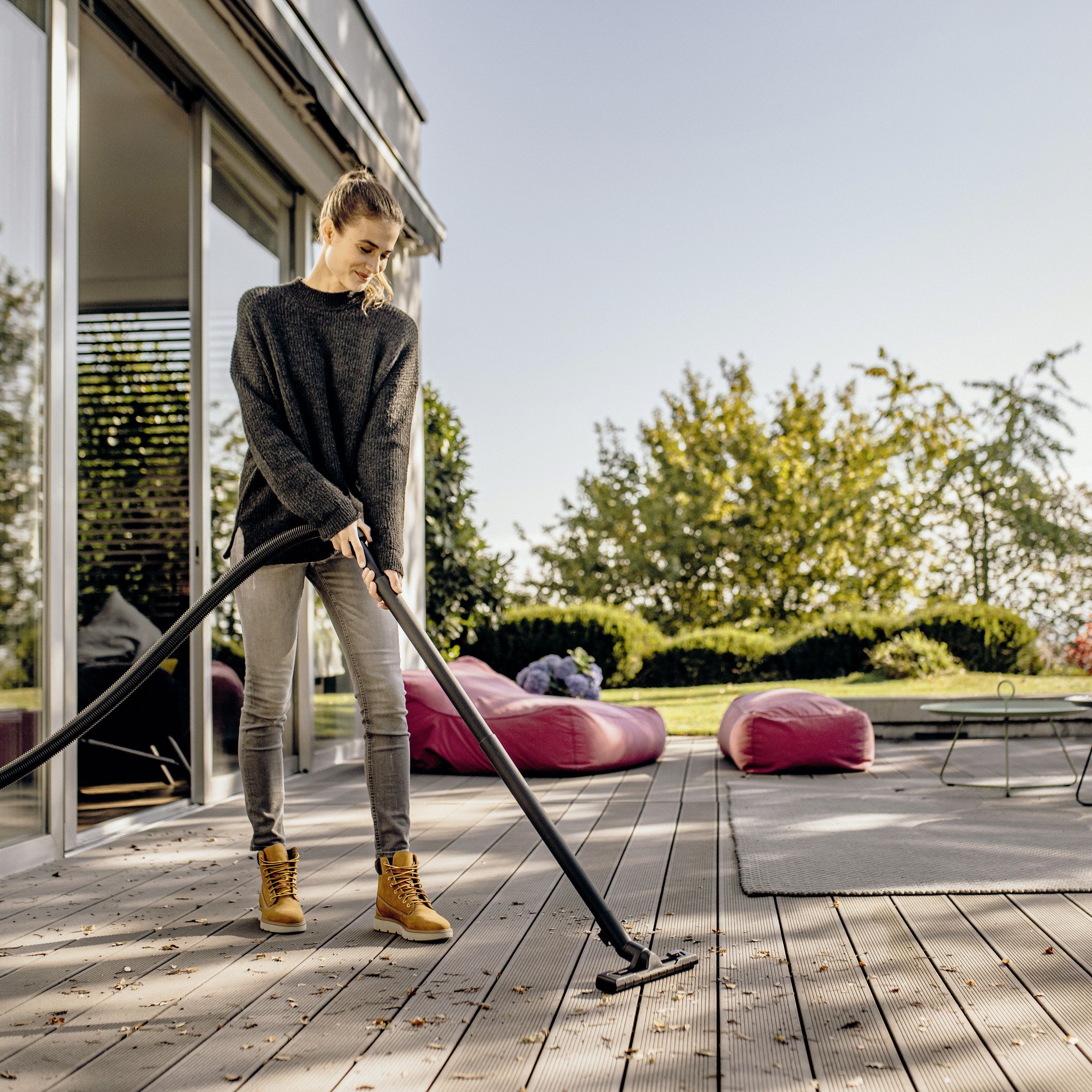 Kärcher WD 2 Plus 1.628-055.0 Corded Wet & dry vacuum, 15L