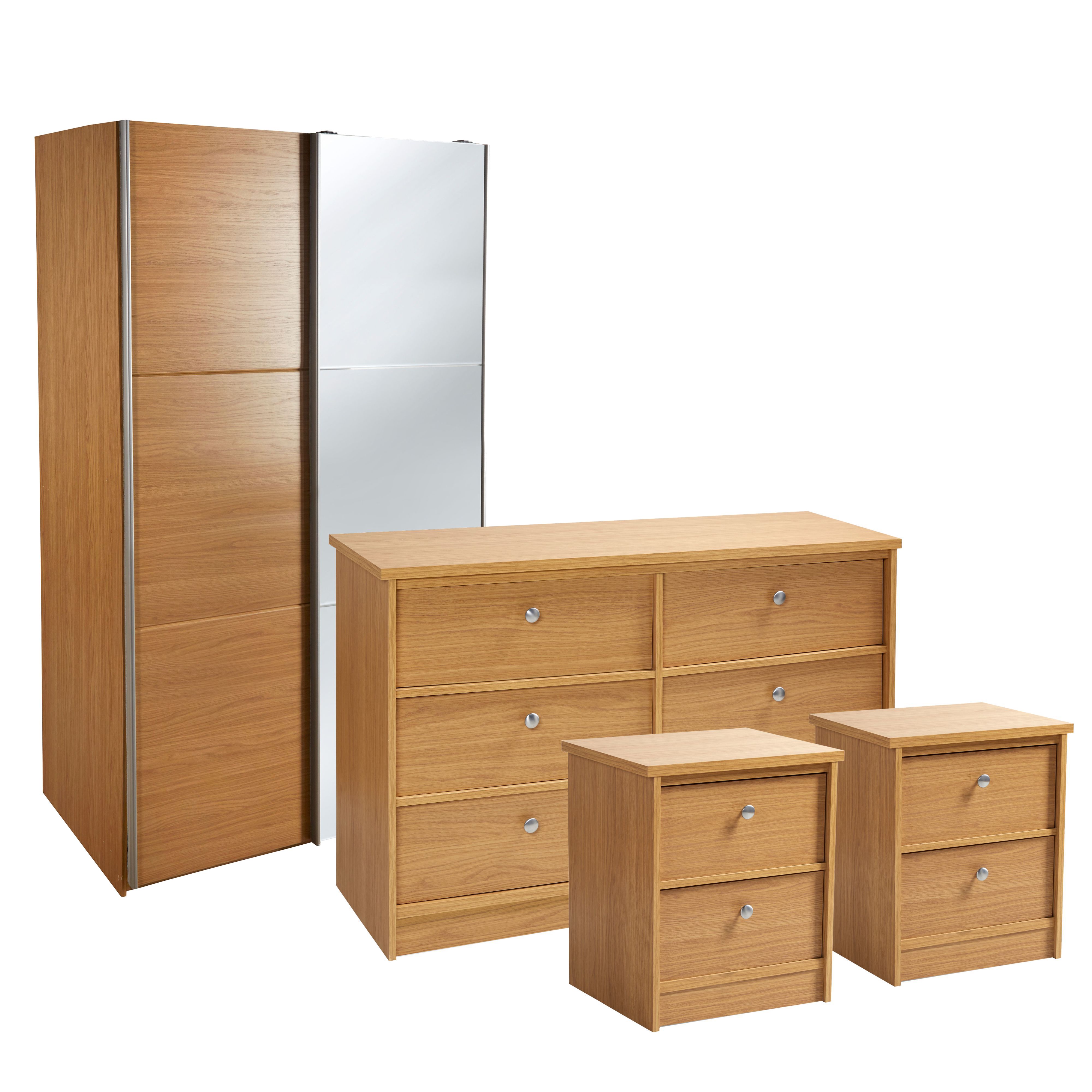 Kendal Matt oak effect 4 piece Bedroom furniture set DIY at B&Q