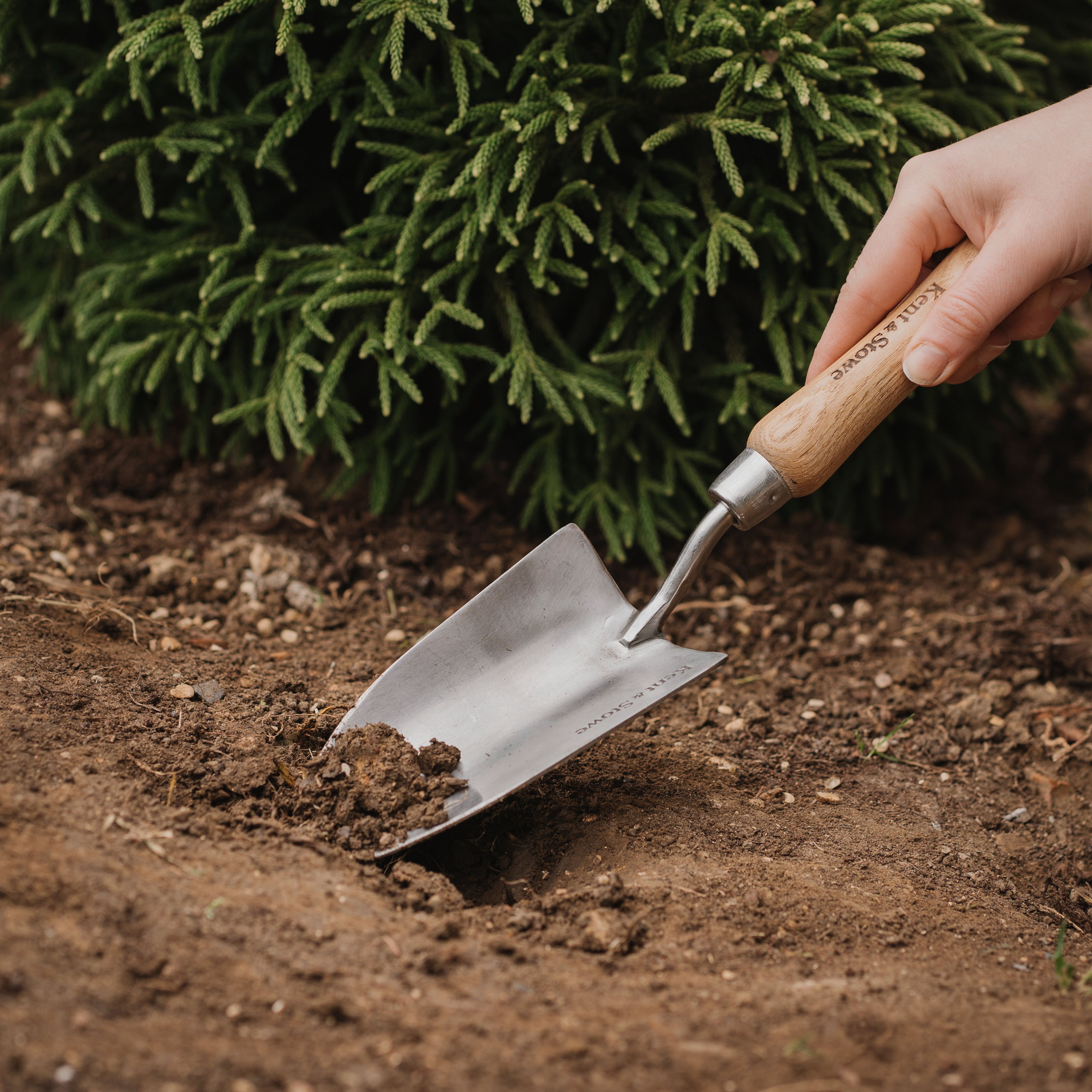 Kent & Stowe Fork & trowel set