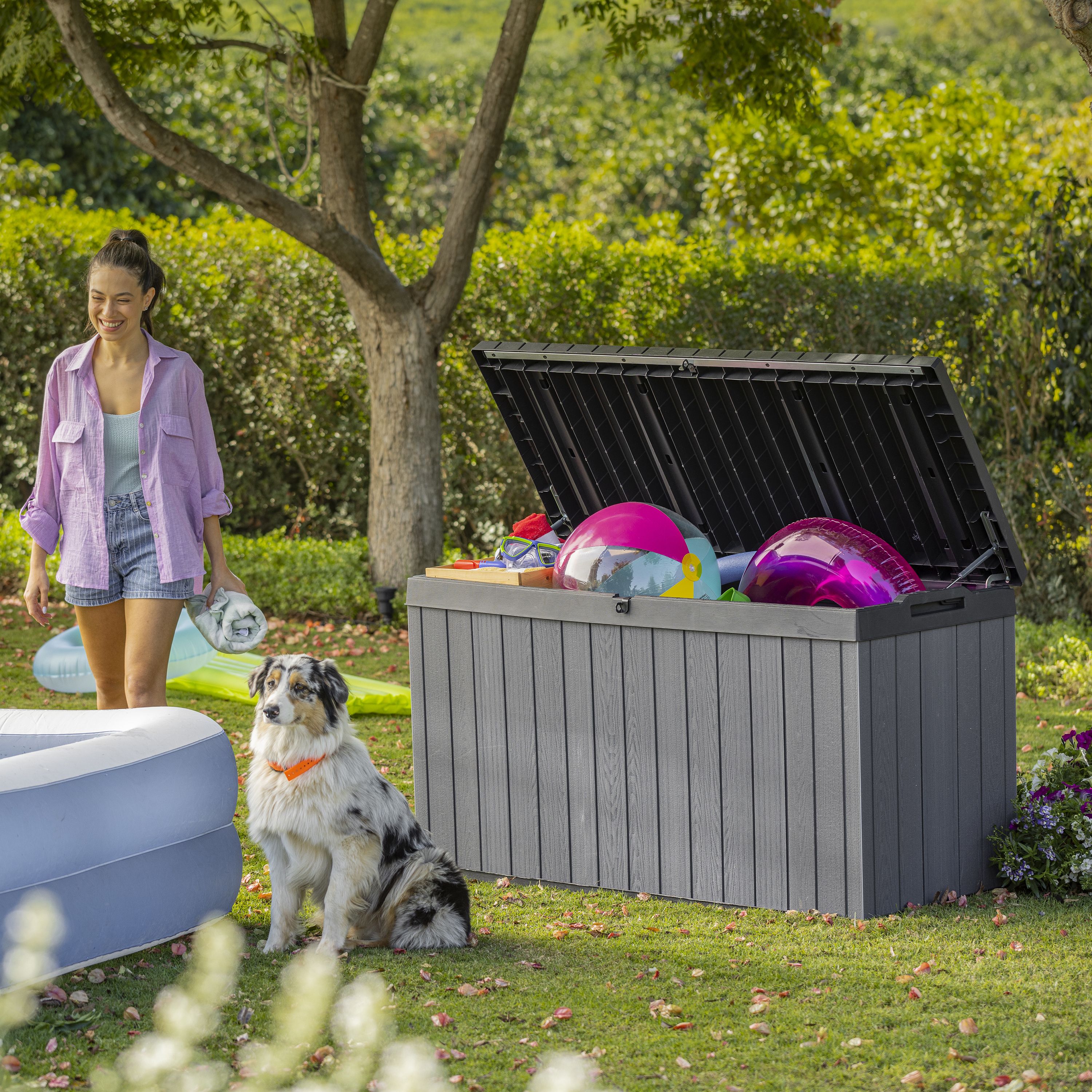Keter 570L Resin 142.5x65.3ft Garden storage box - Grey