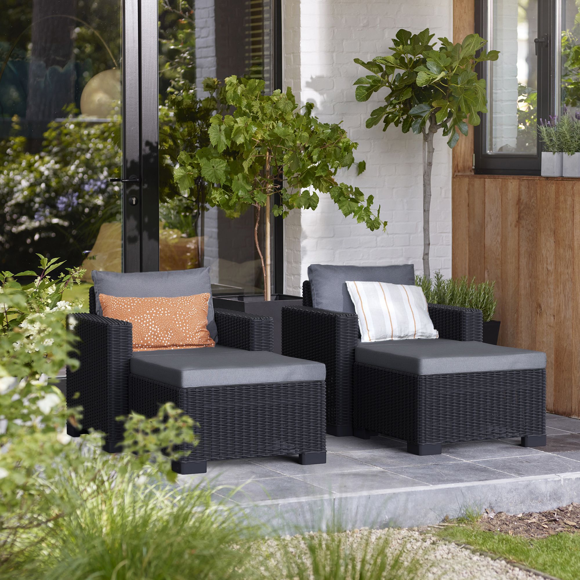 California Balcony Deluxe Graphite Resin 2 Seater Garden furniture set Chair &amp Footstool