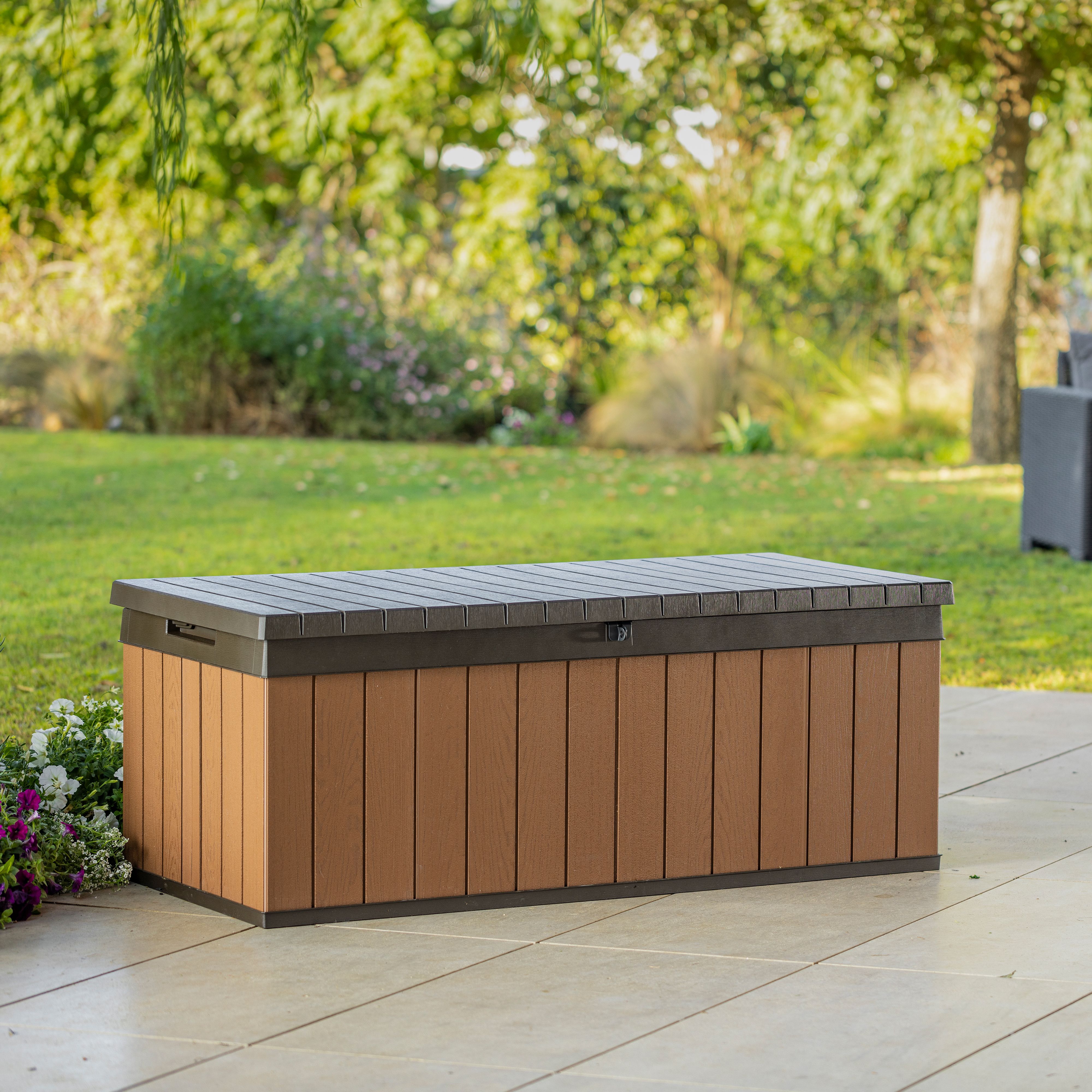 Keter Darwin Brown 380L Garden storage bench box 5x2 ft 545mm 1425mm