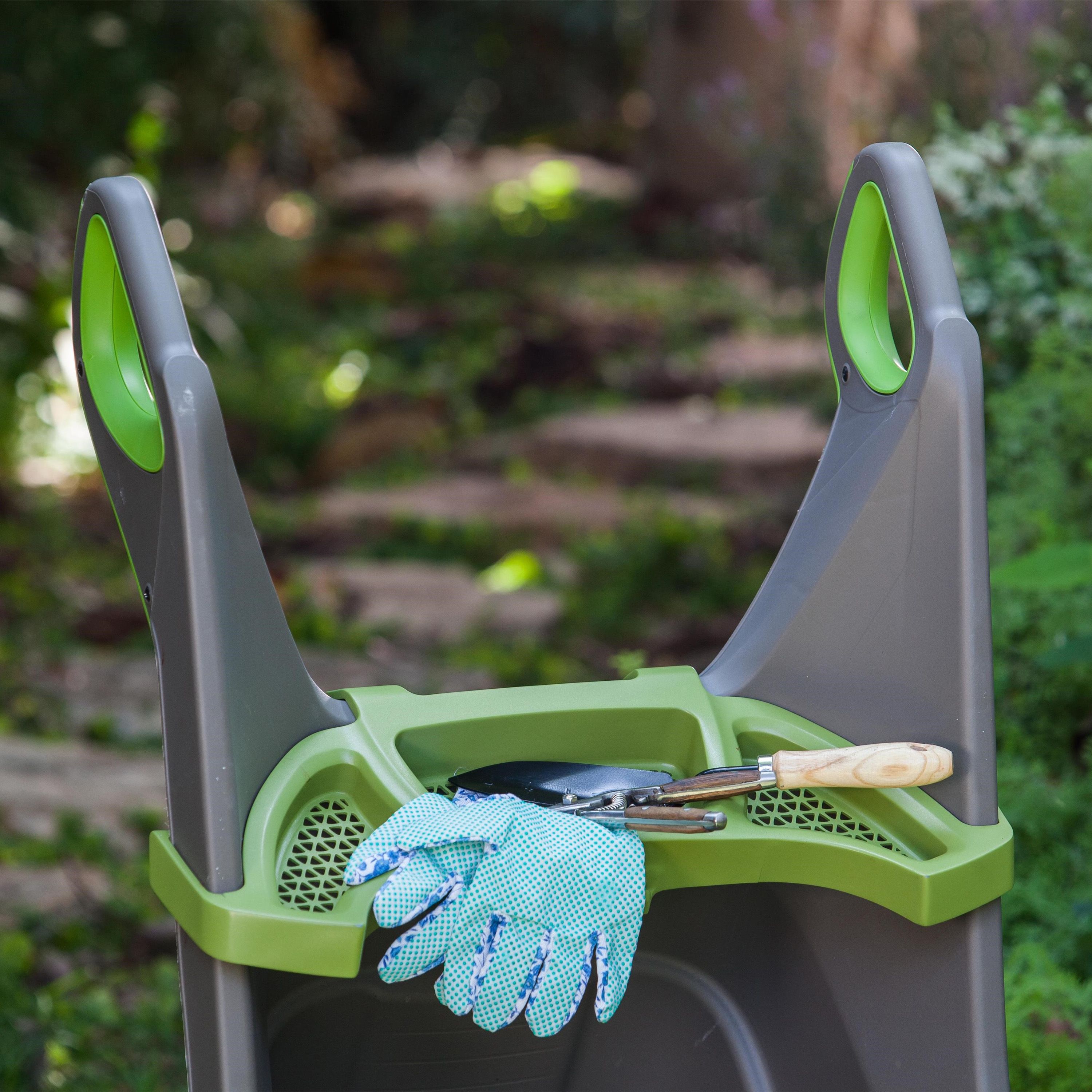 Keter Green Polypropylene (PP) 100L Puncture-proof Wheelbarrow, 6.7kg