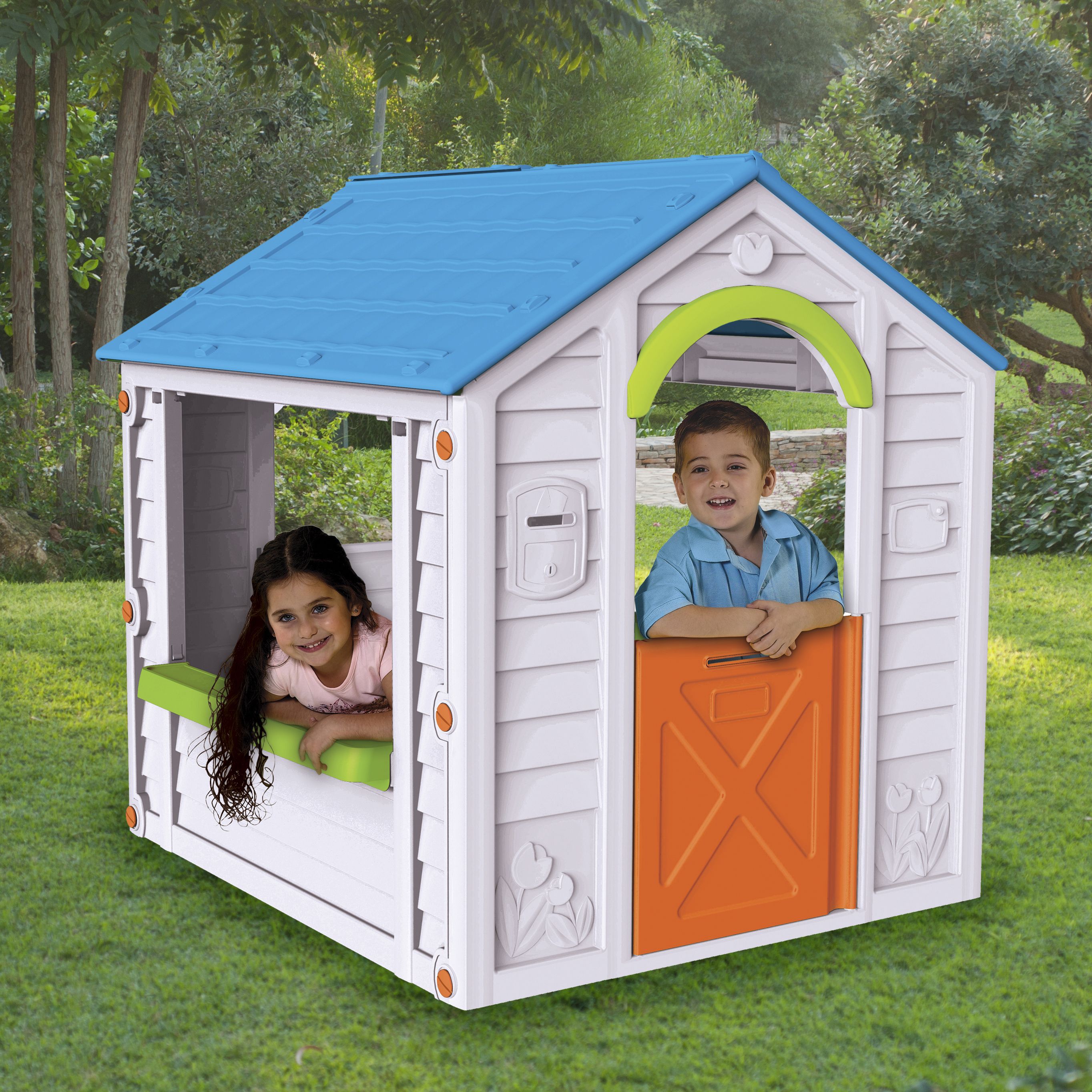 kids plastic wendy house