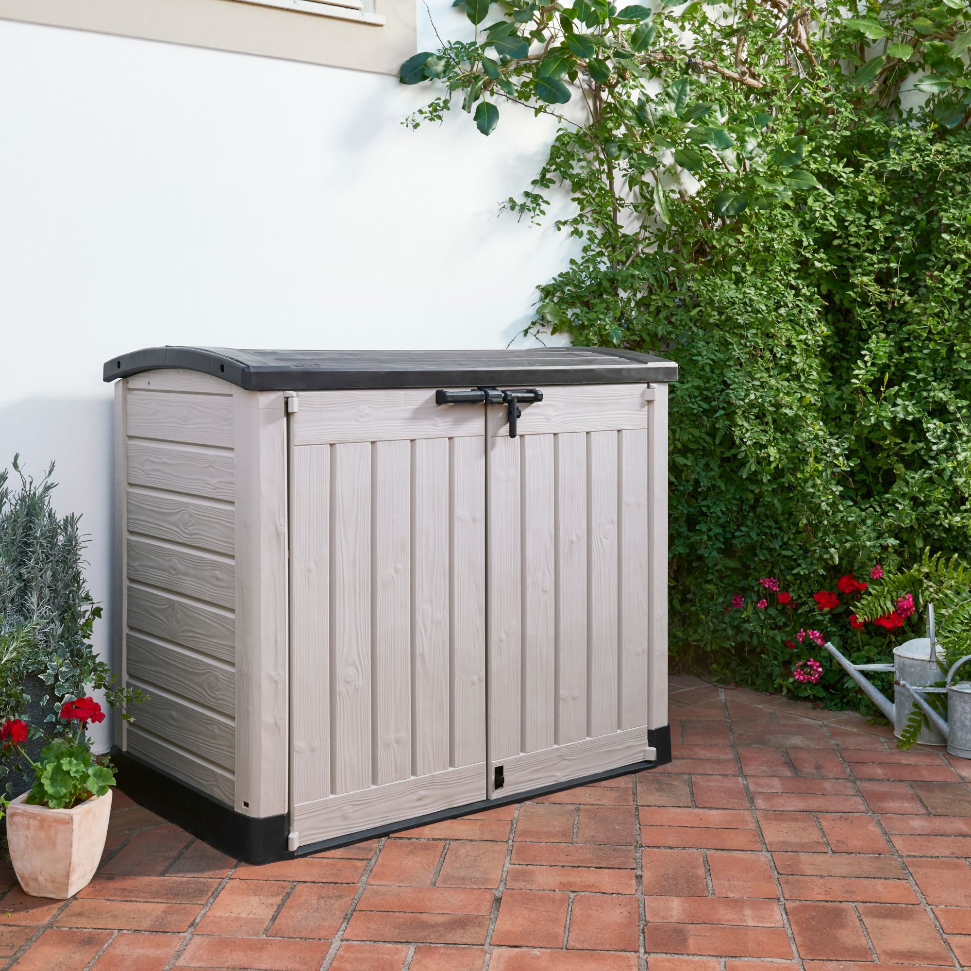 Keter Store-it-out ARC 1200L Plastic Garden storage box - Beige & brown