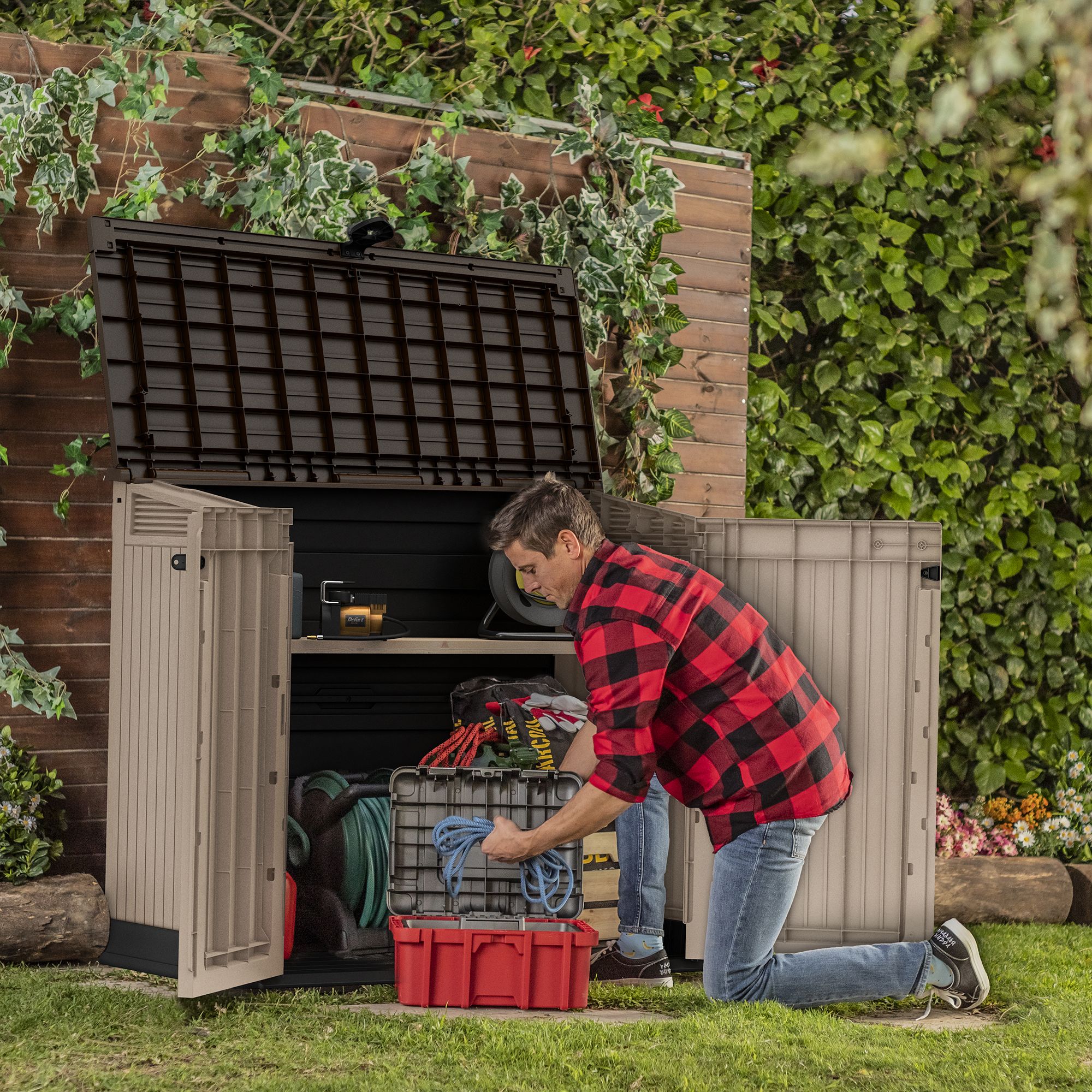 Toolstation store keter storage