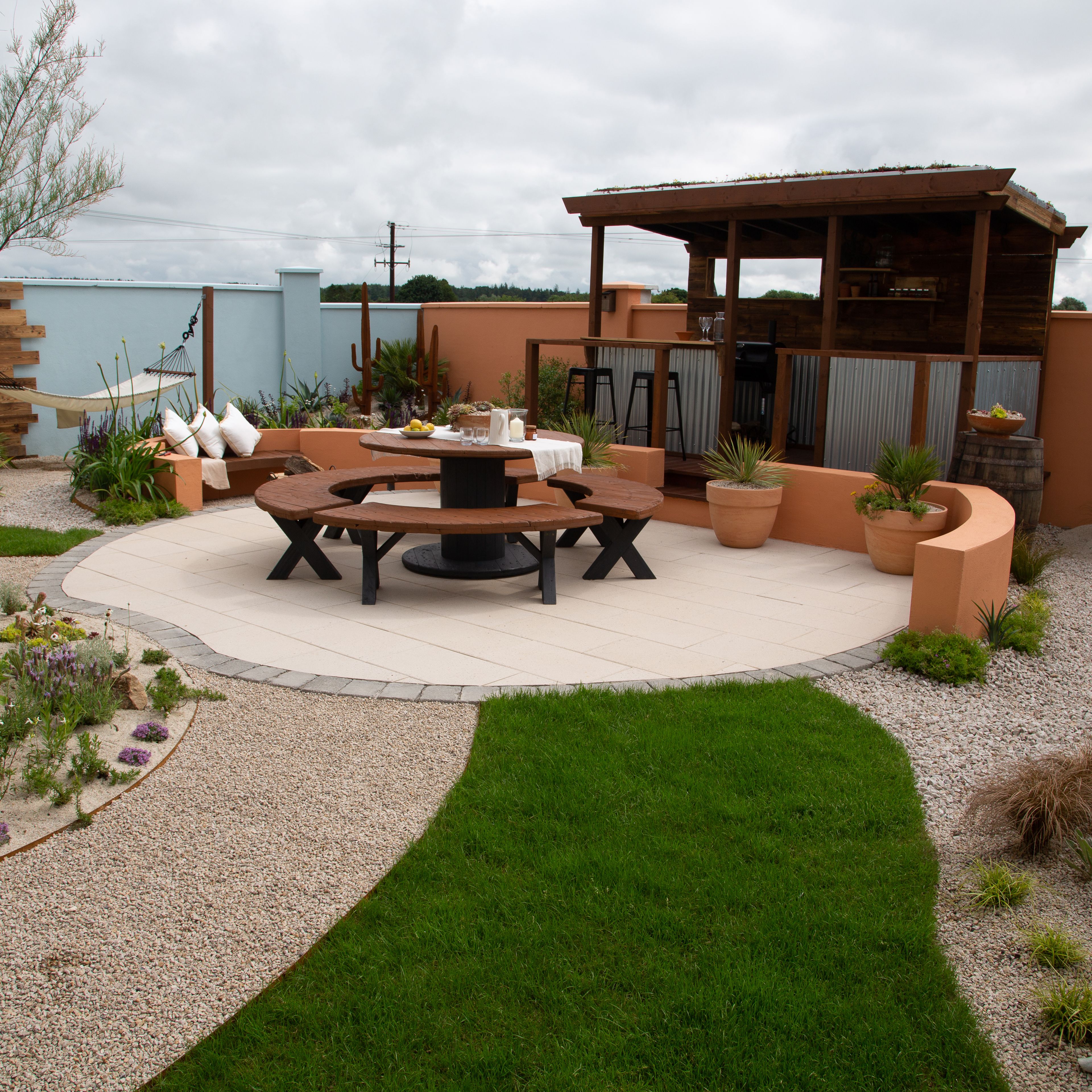 Kilsaran Merrion Quartz Concrete Paving slab (L)600mm (W)400mm