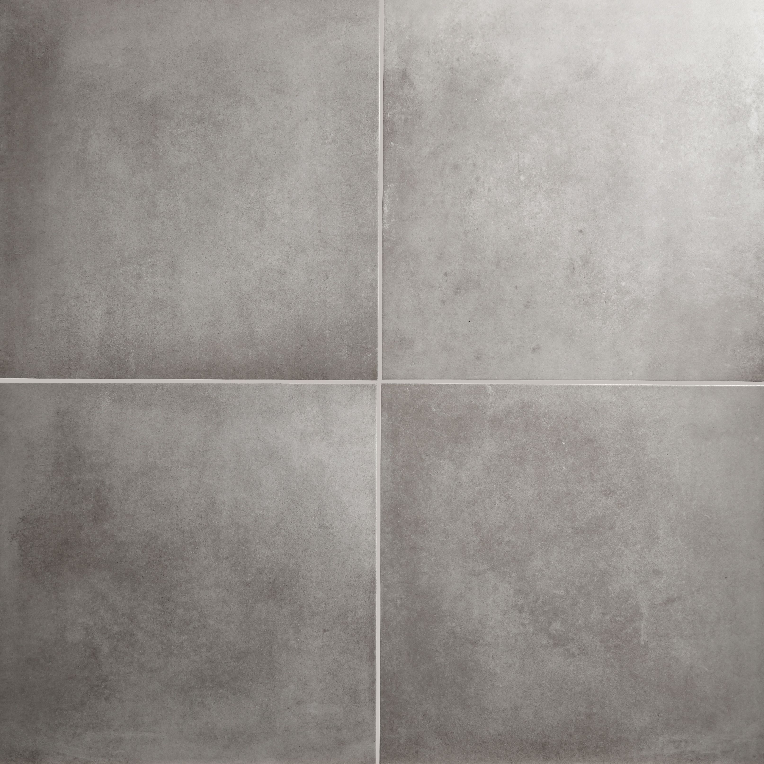 Konkrete Grey Matt Concrete effect Porcelain Indoor Wall & floor tile, Pack of 4, (L)616mm (W)616mm