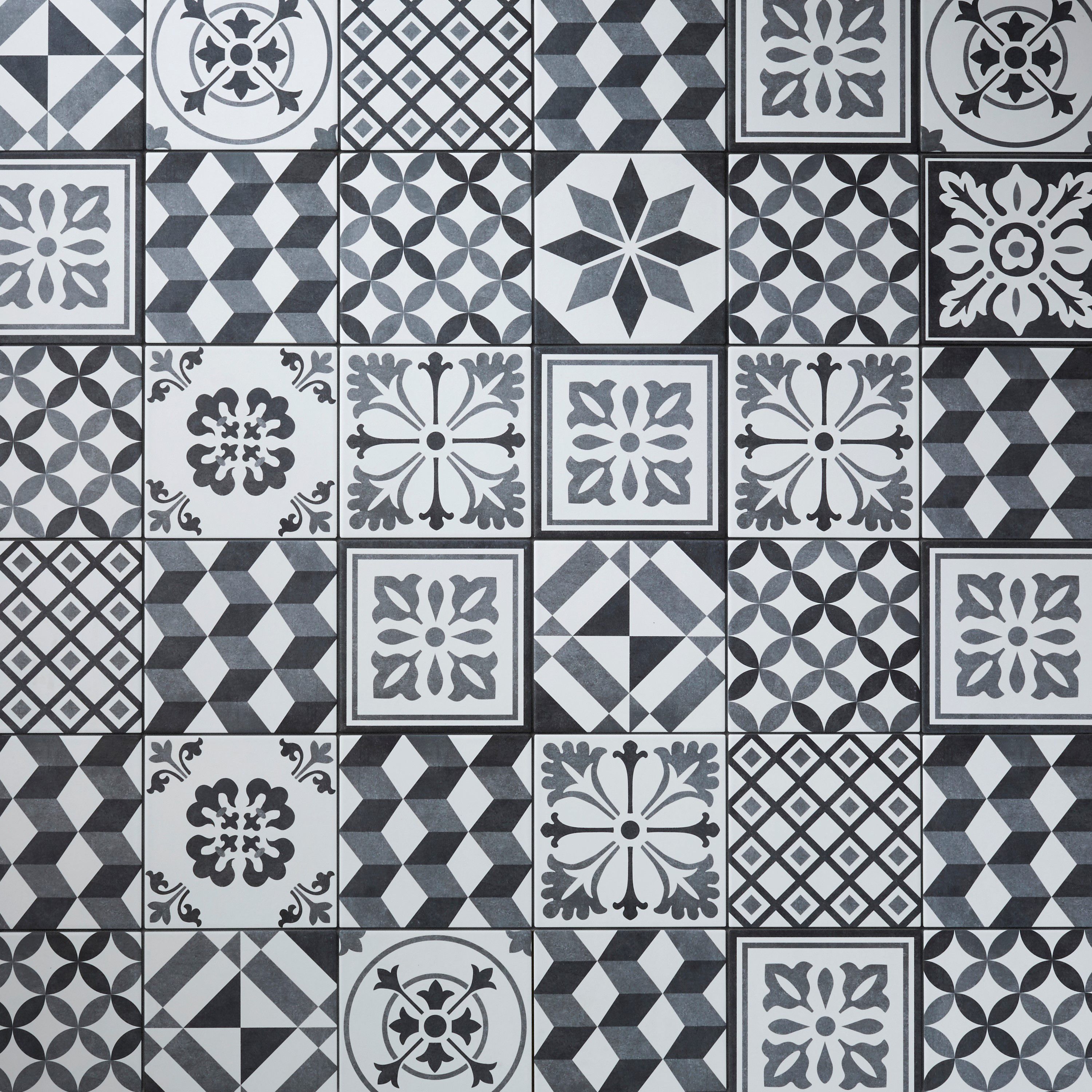 Konkrete Grey Matt Décor mix Porcelain Wall & floor Tile, Pack of 34, (L)200mm (W)200mm