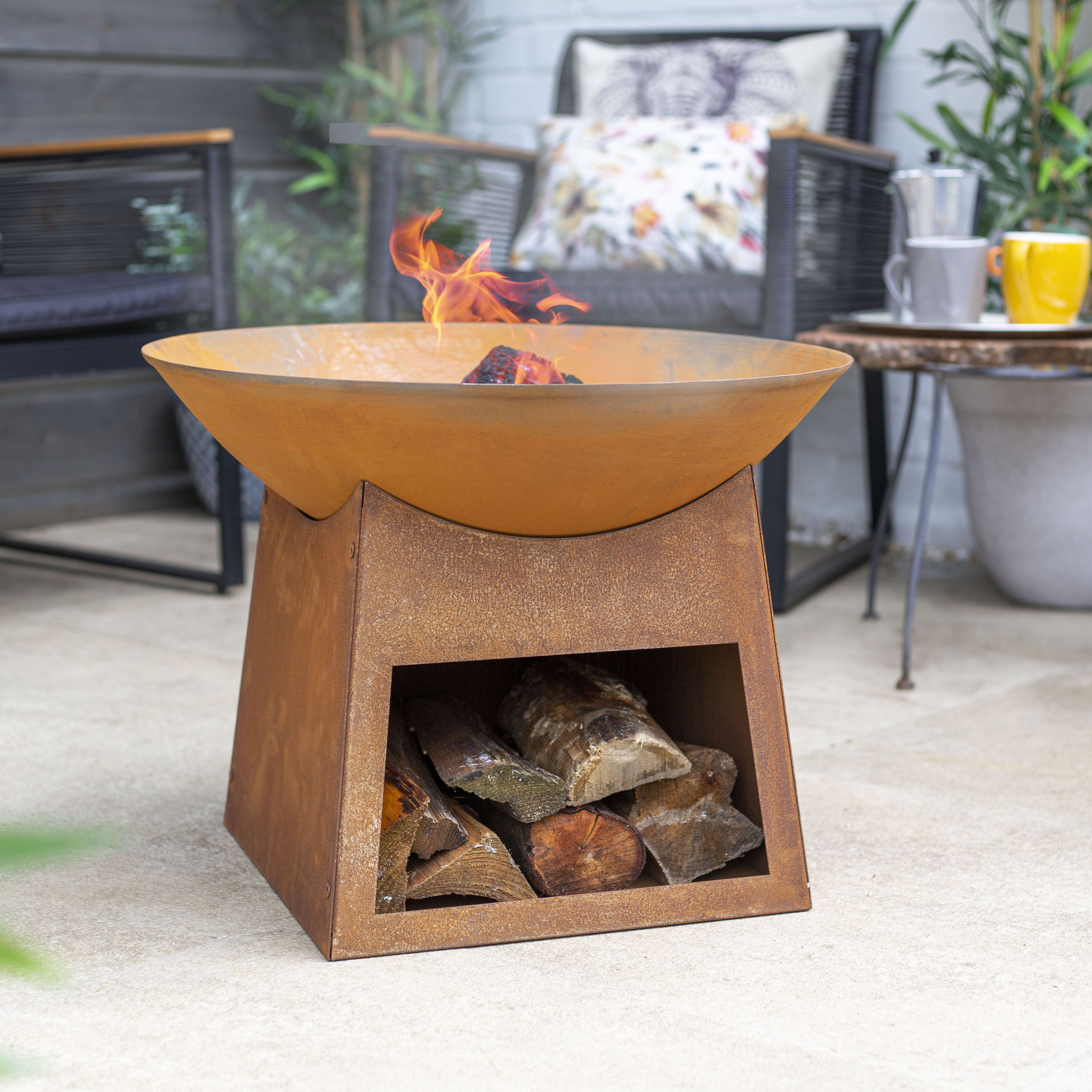 Bq fire outlet pit