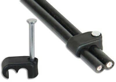 Labgear Black Cable clip Pack of 100