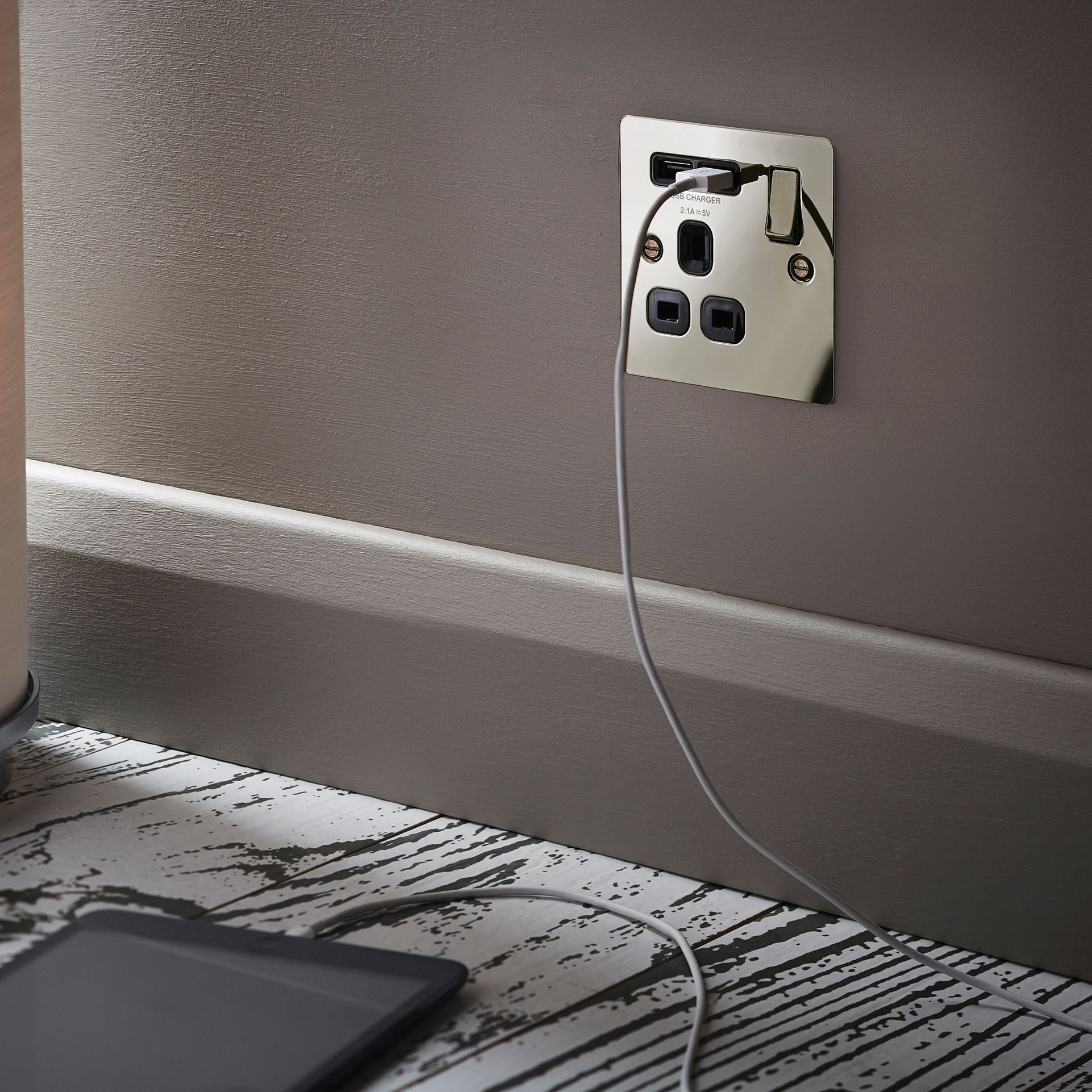 LAP Nickel effect USB socket, 2 x