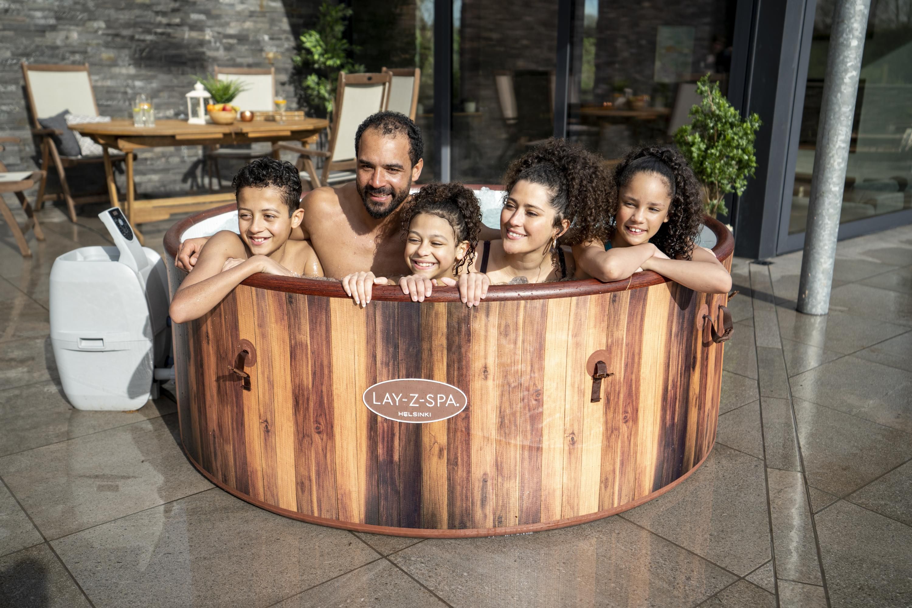 Lay-Z-Spa Helsinki 7 person Inflatable hot tub | DIY at Bu0026Q