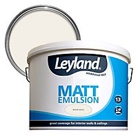Leyland Almond essence Matt Emulsion paint, 10L