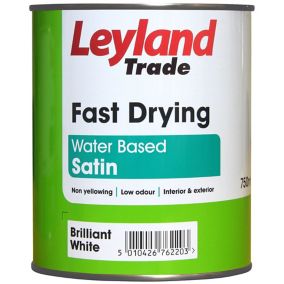 Leyland Trade Brilliant White Satinwood Metal & wood paint, 750ml