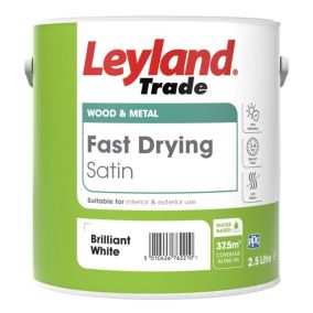 Leyland Trade Fast Dry White Satinwood Metal & wood paint, 2.5L