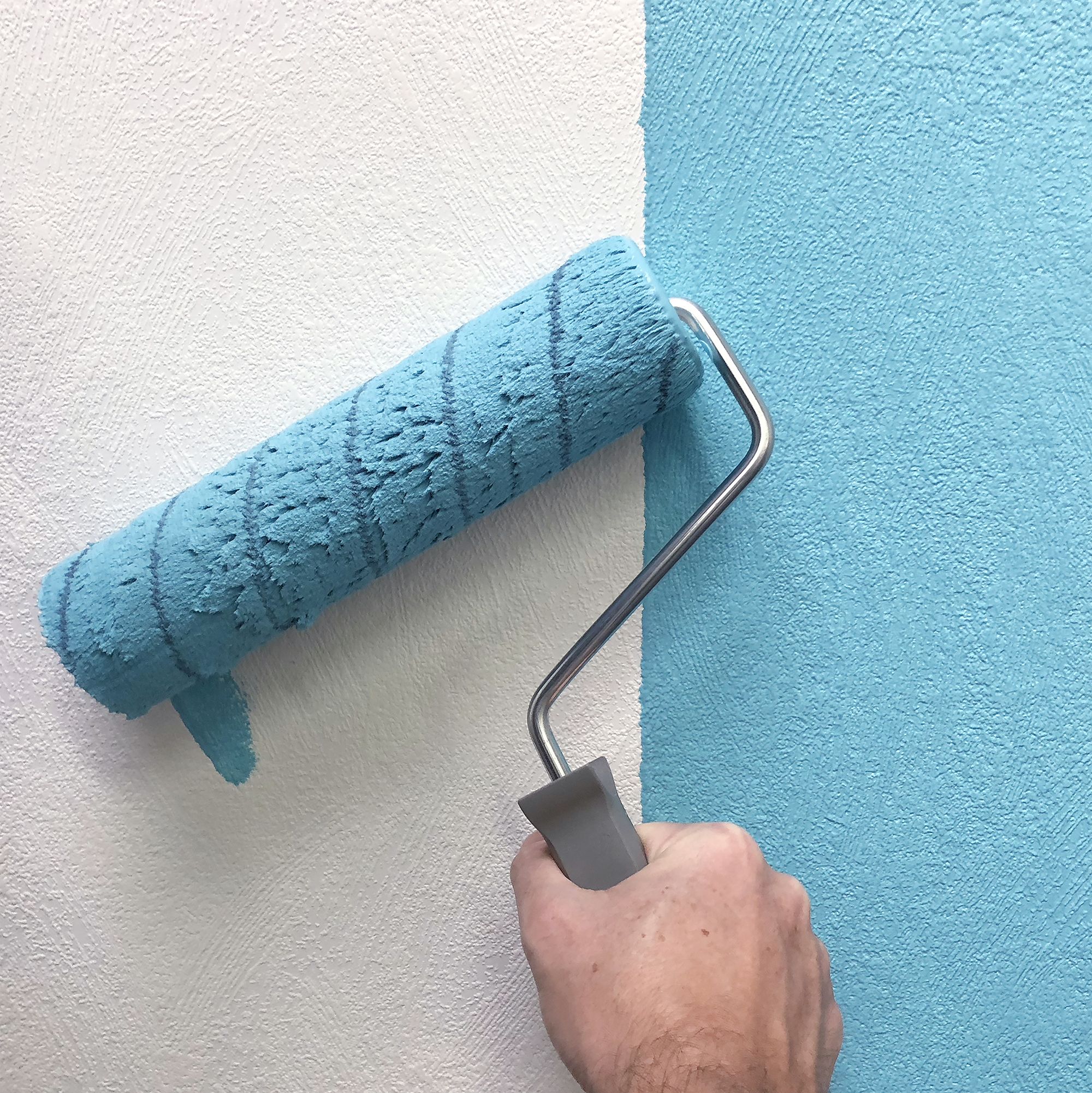 Liatris White Ridged effect Textured Wallpaper DIY at B Q