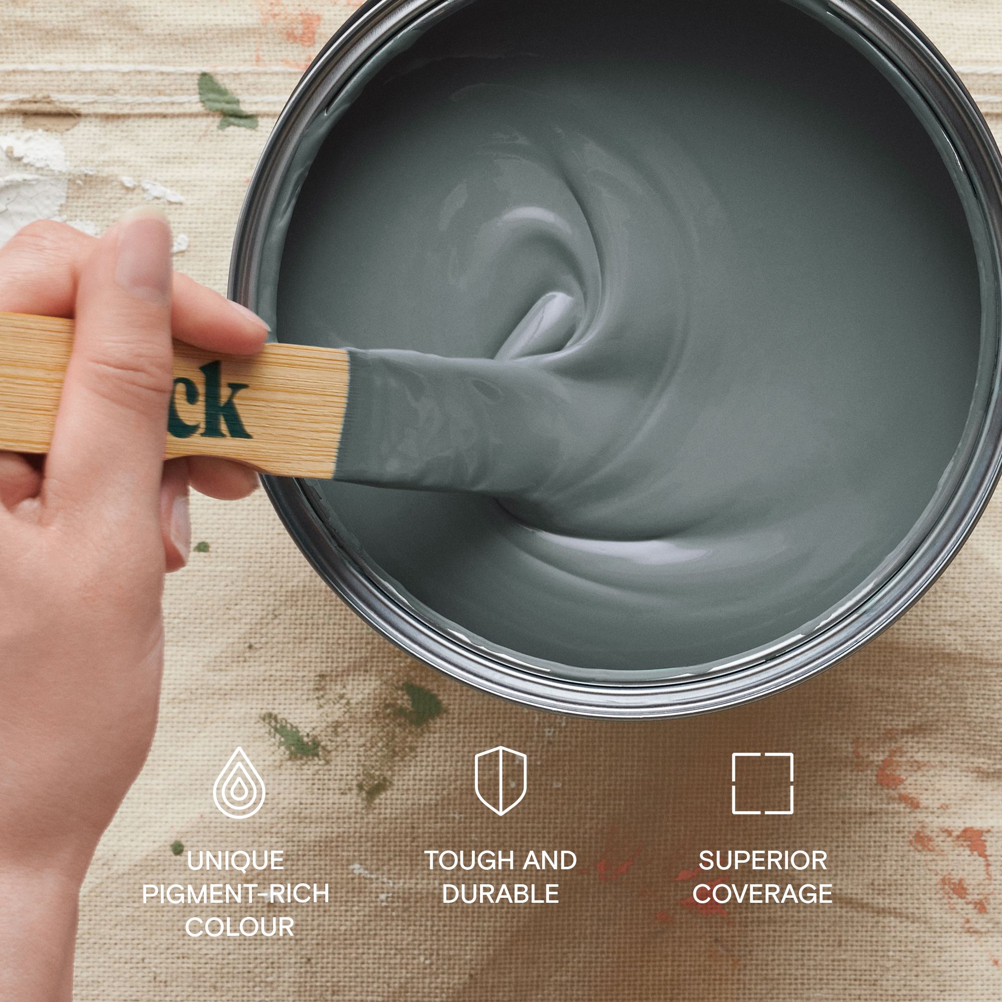 Lick Green 03 Eggshell Wall & ceiling Emulsion paint, 2.5L