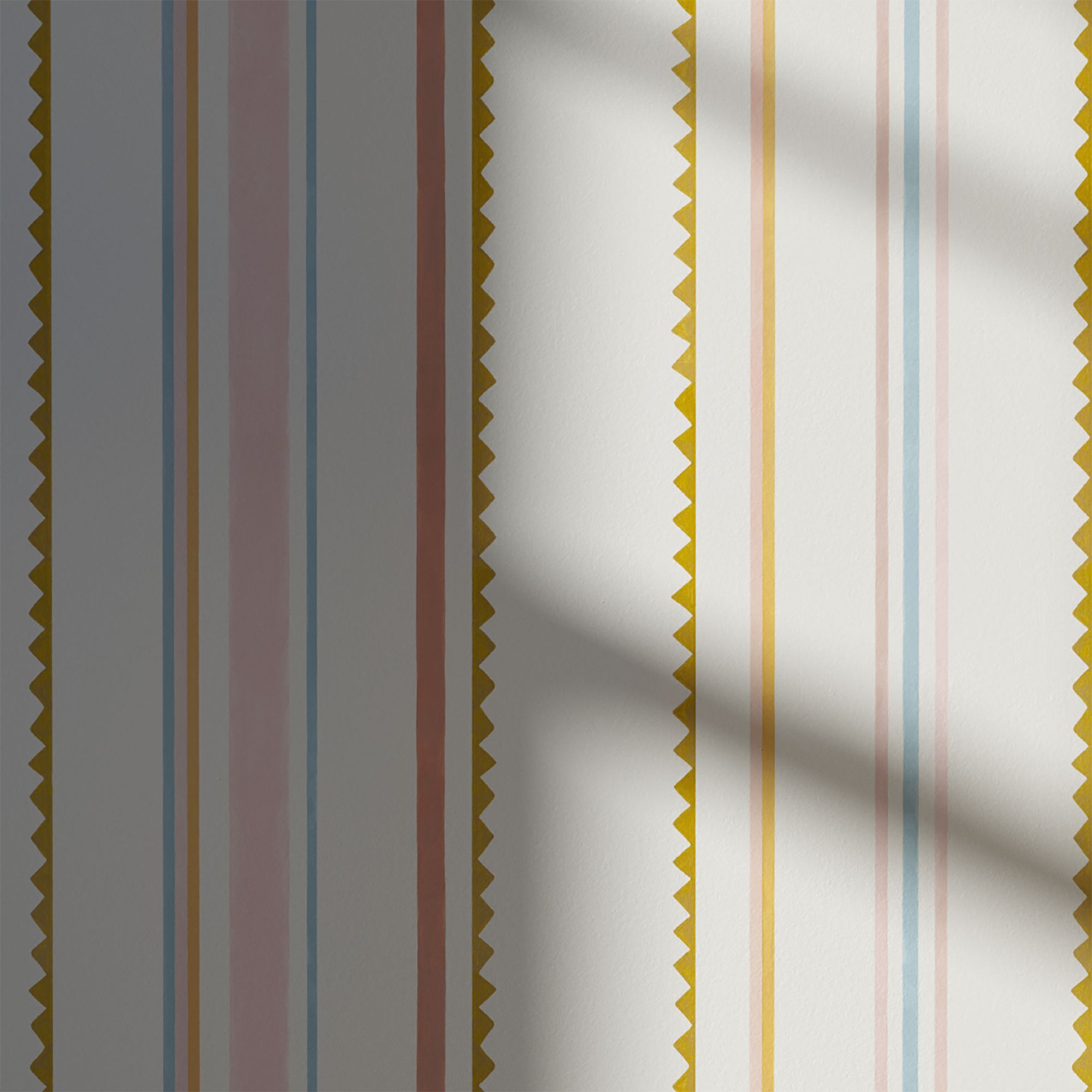 Lick Multicolour Zig Zag 02 Patterned Textured Wallpaper