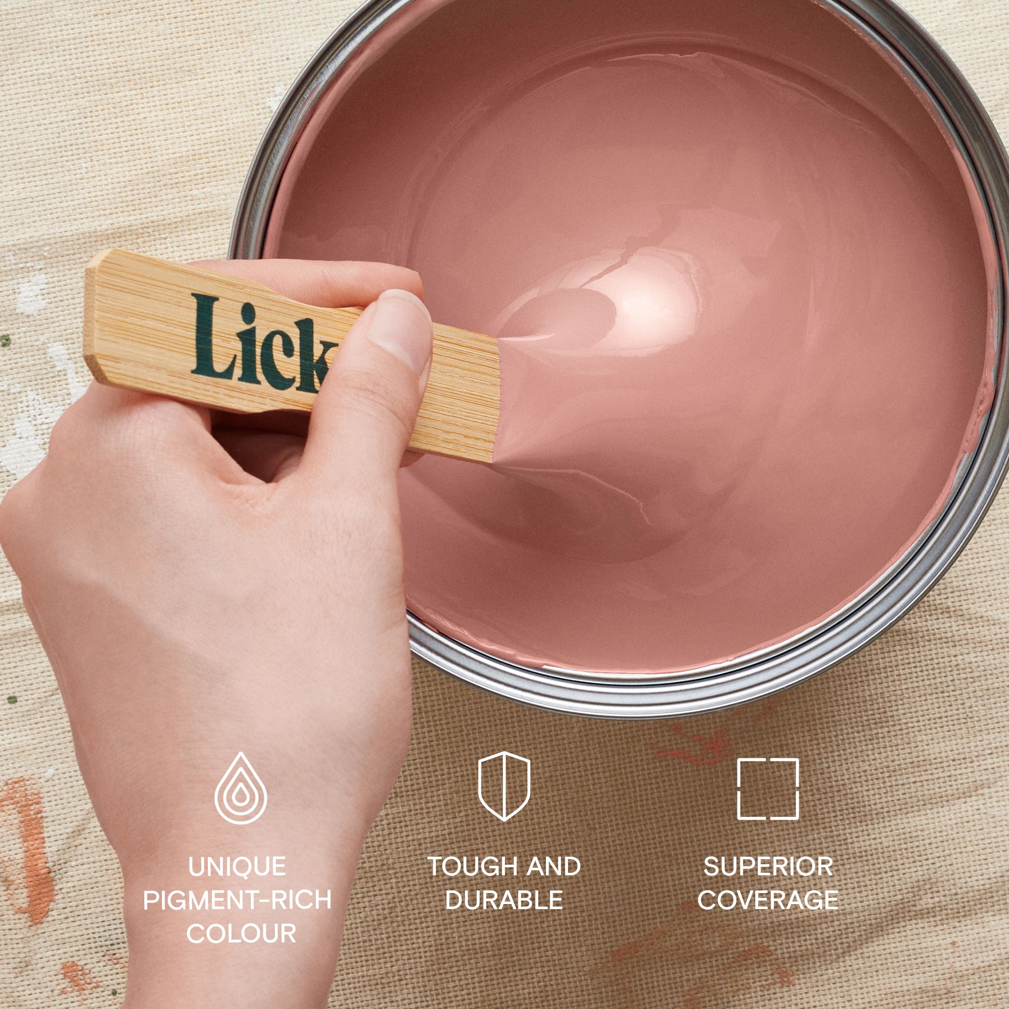 Lick Red 03 Eggshell Wall & ceiling Emulsion paint, 2.5L