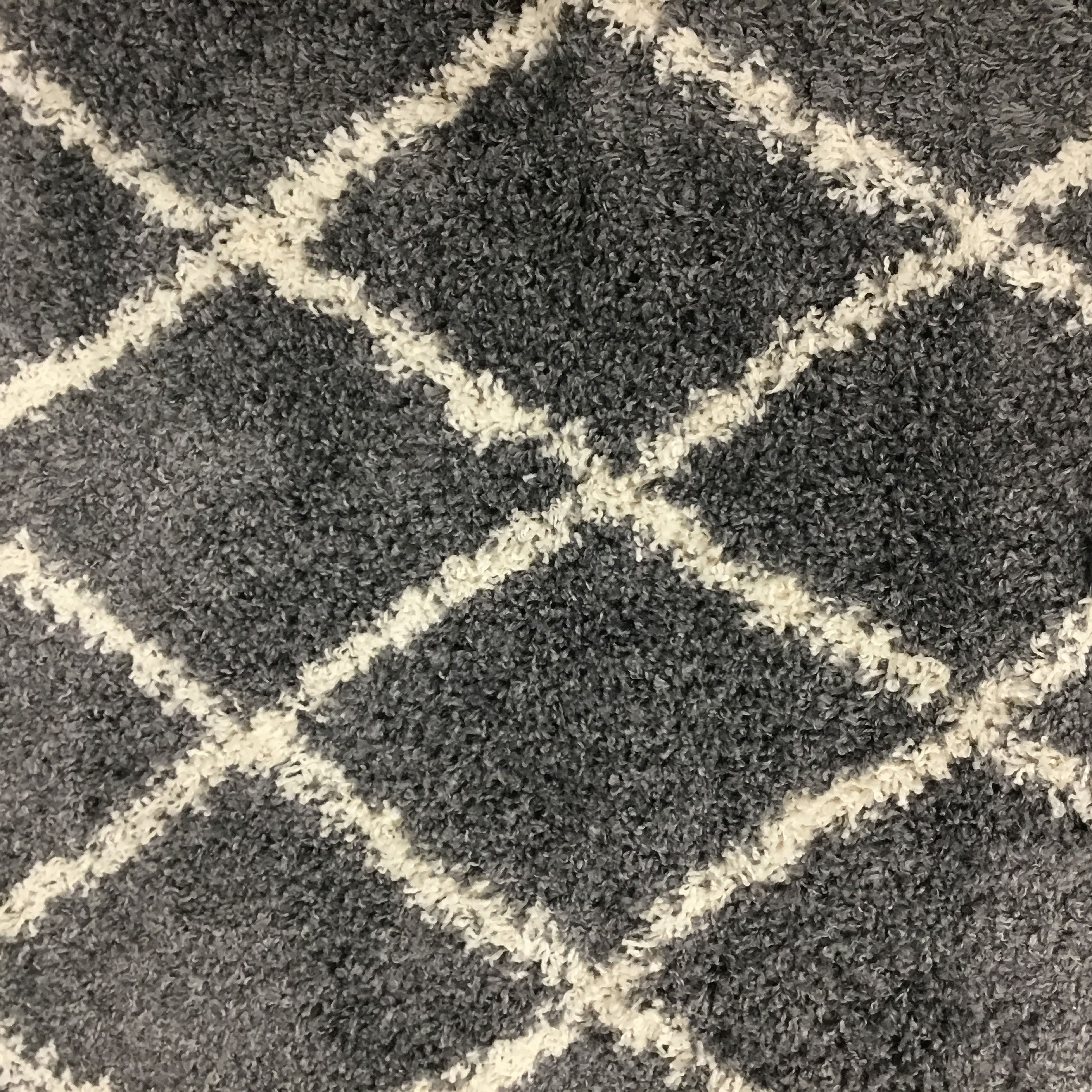 Lila Dark grey & white Lattice Medium Rug, (L)170cm x (W)120cm