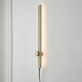 Line Satin Silver Nickel effect Plug-in LED Wall light