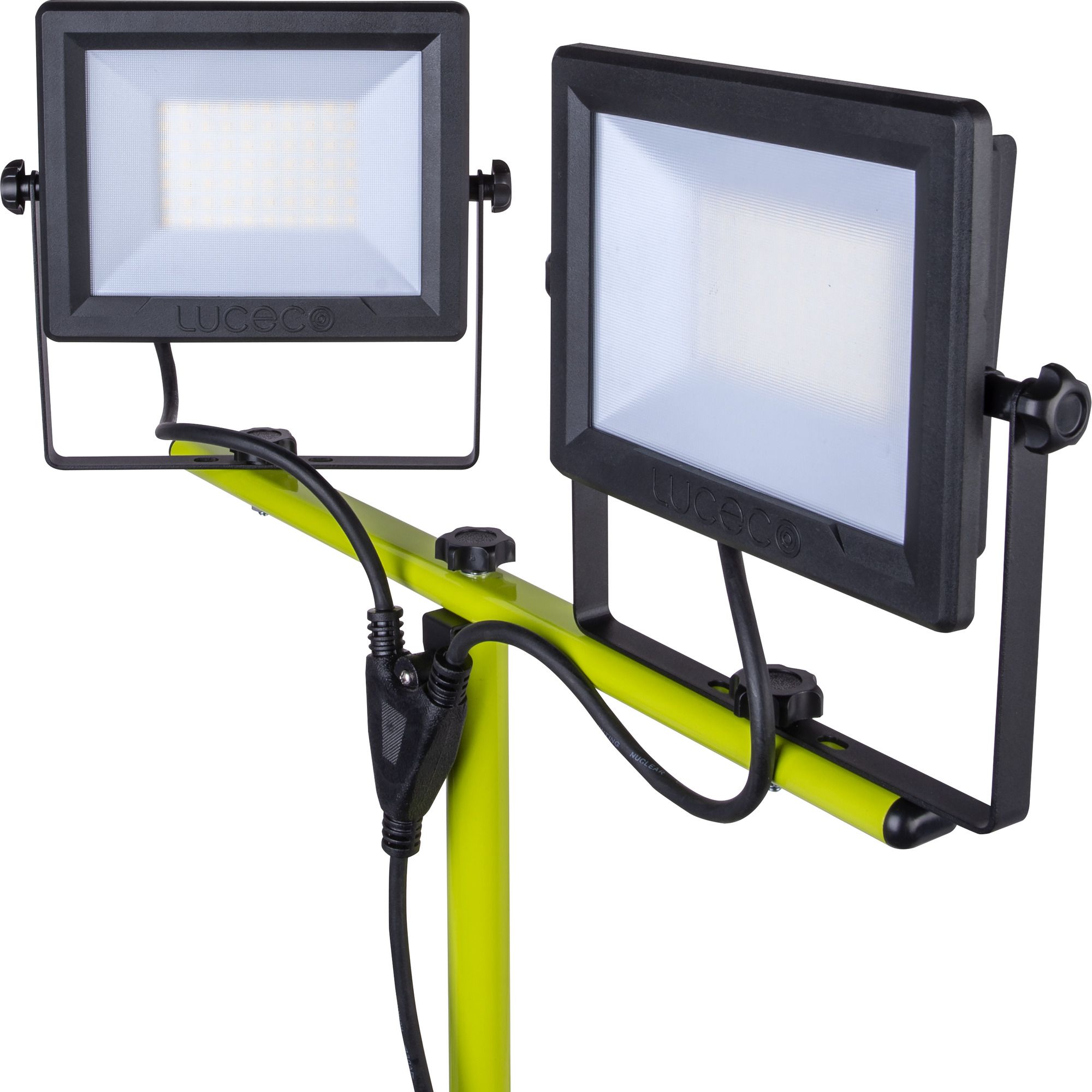 Luceco Eco Twin 100W 10000lm Corded Integrated LED Work light with tripod