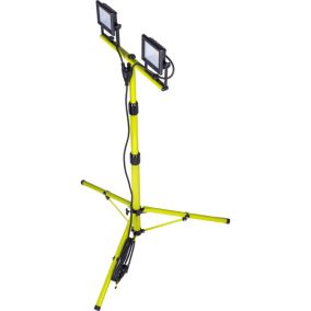 Luceco Eco Twin 40W Corded Integrated LED Work light with tripod