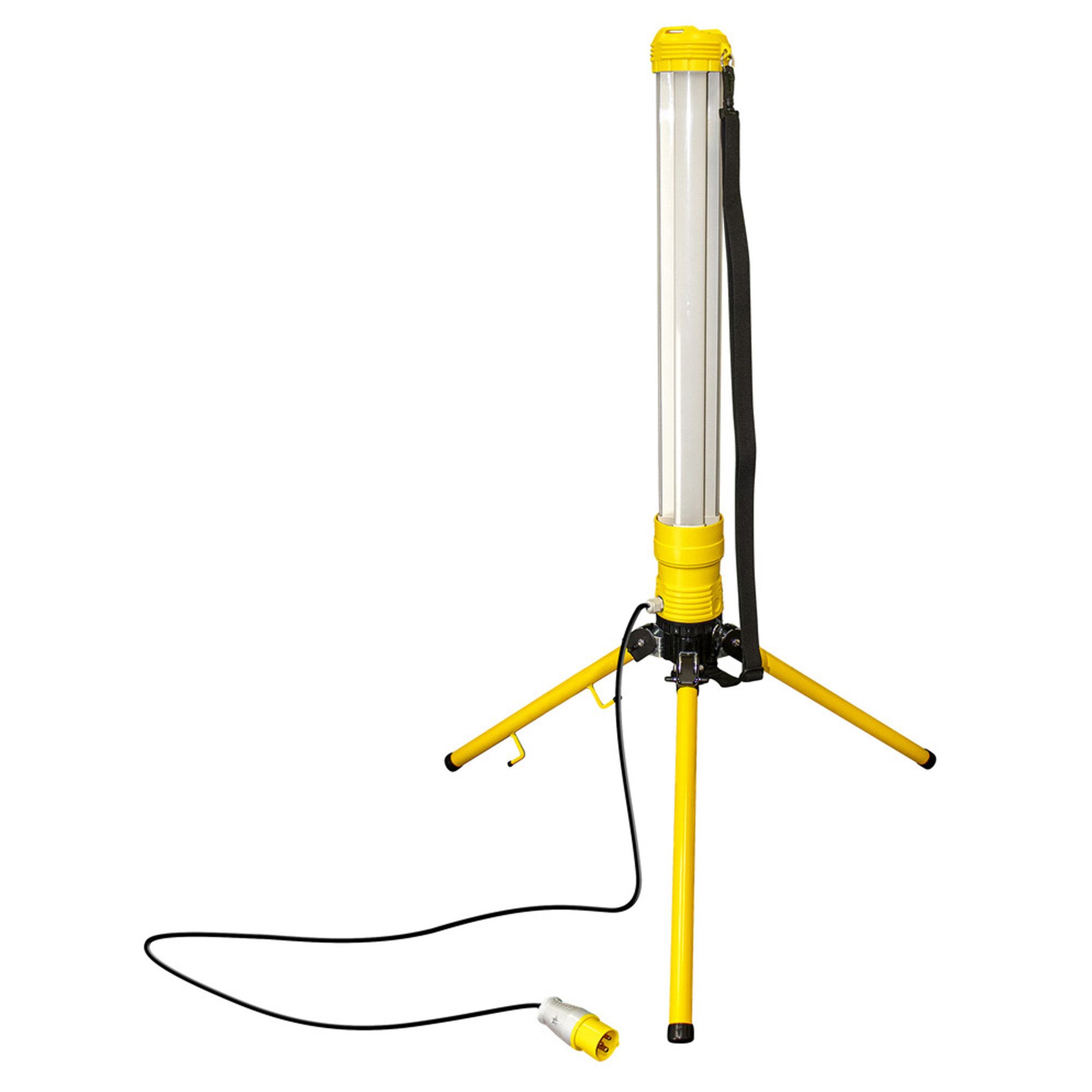 Luceco Open Area 3600lm Corded Integrated LED Work light with tripod
