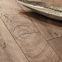 Lydney Natural Gloss Dark oak effect Laminate Flooring Sample