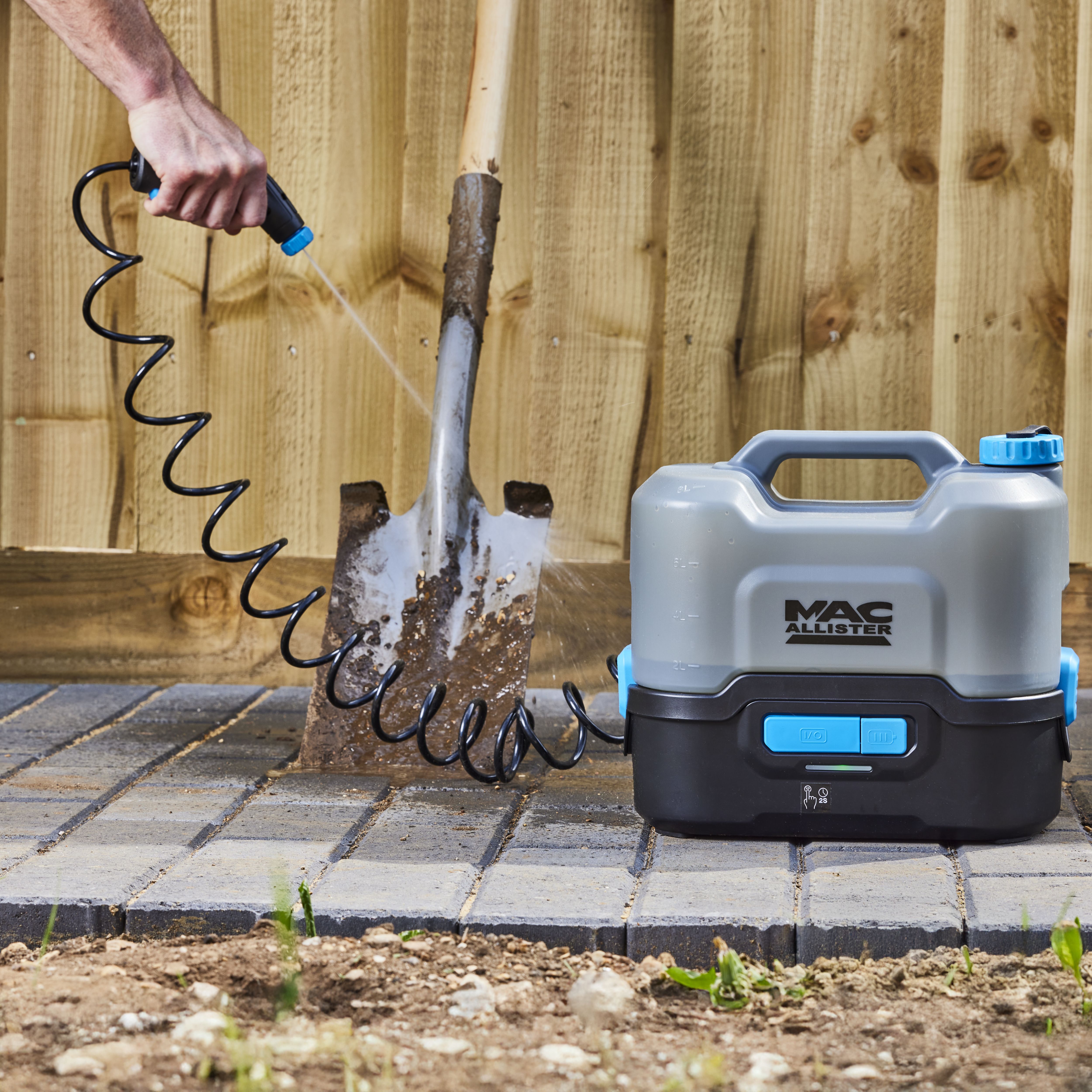 Mac Allister 12V MCG1231PRW Pressure sprayer