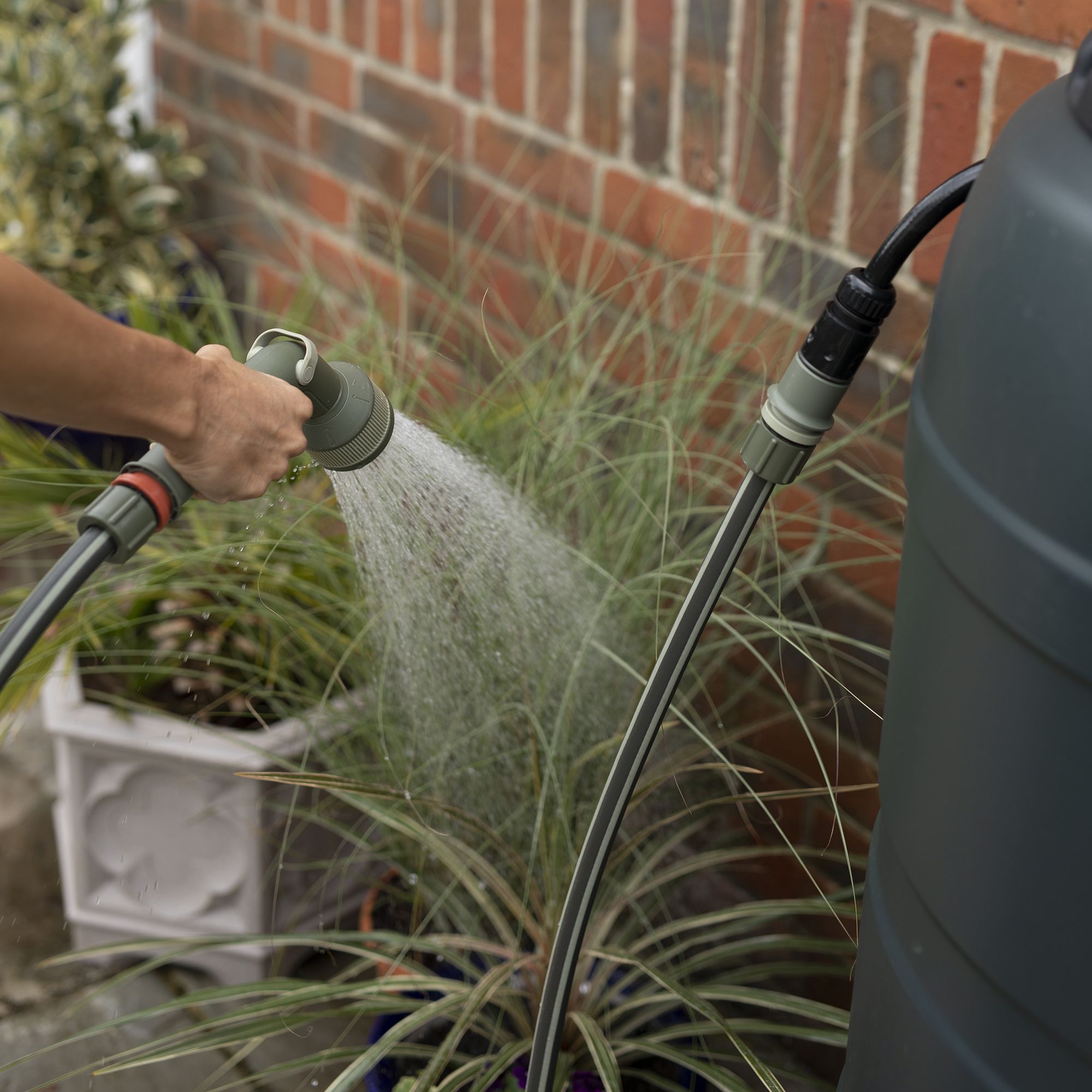 Mac Allister 18V Cordless Water butt Pump (1 battery tool)