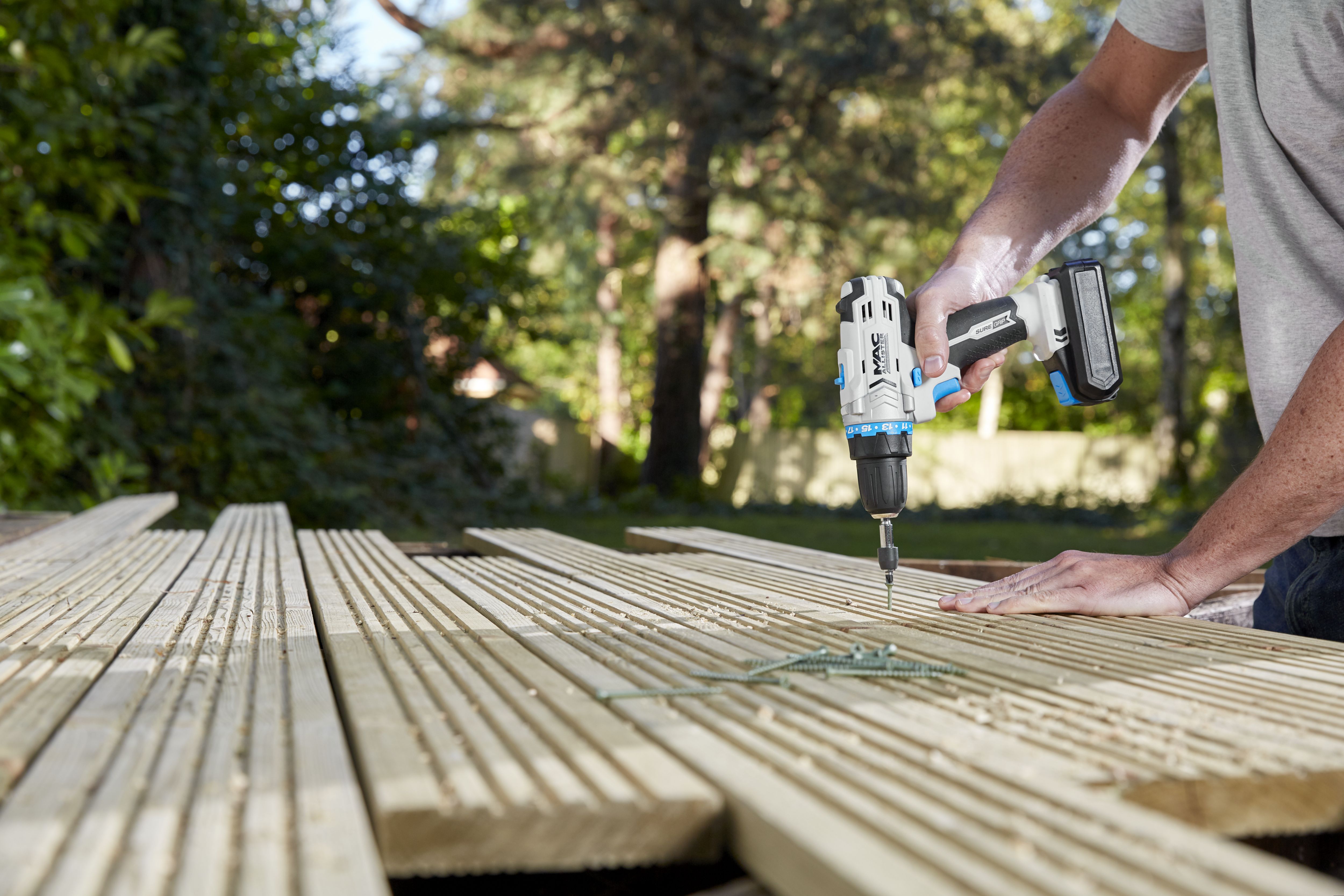Mac Allister 18V Li ion Cordless Combi drill 2 x 1.5Ah MSCD18 Li 2 DIY at B Q