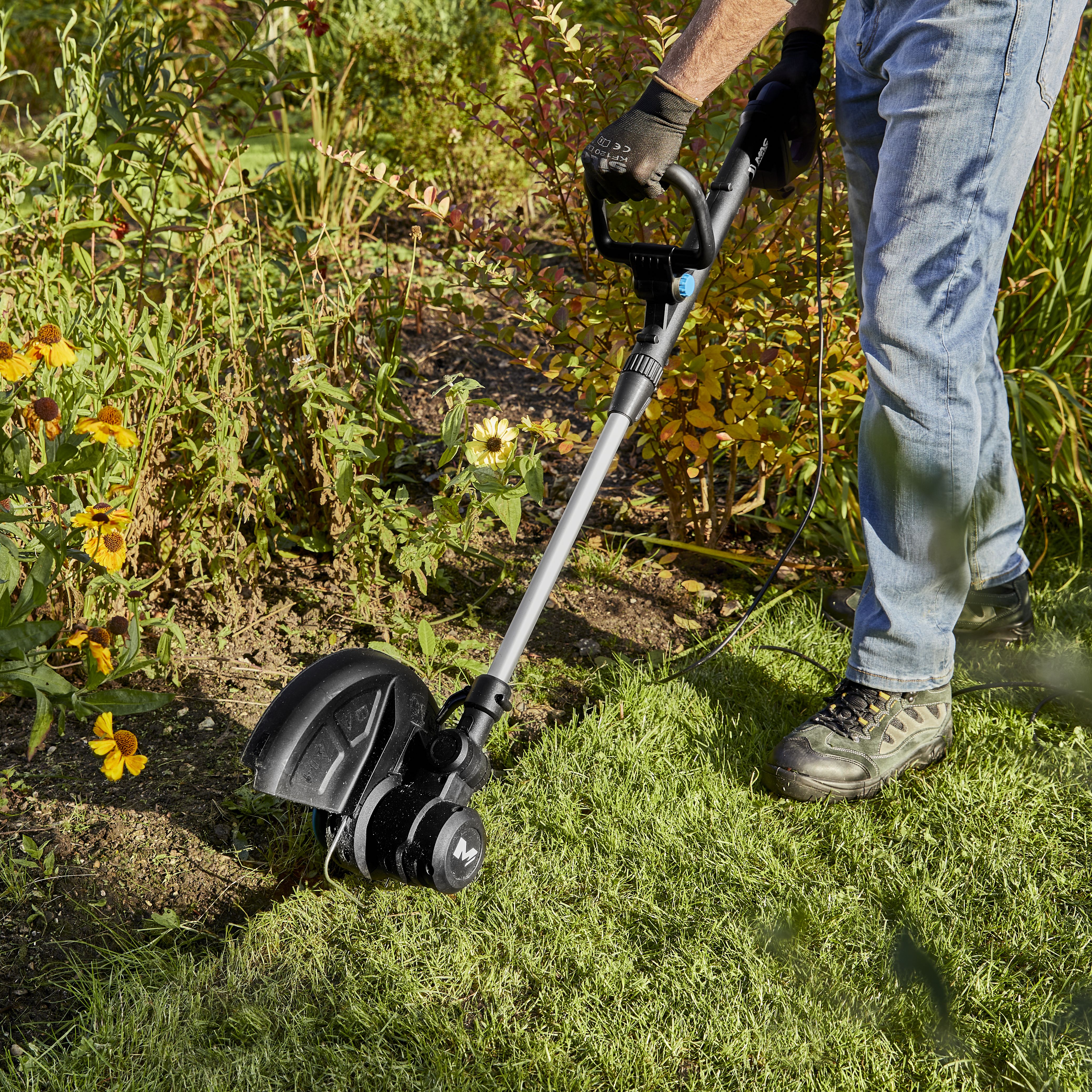 Mac Allister 450W Corded 28cm Grass trimmer - MGT45028