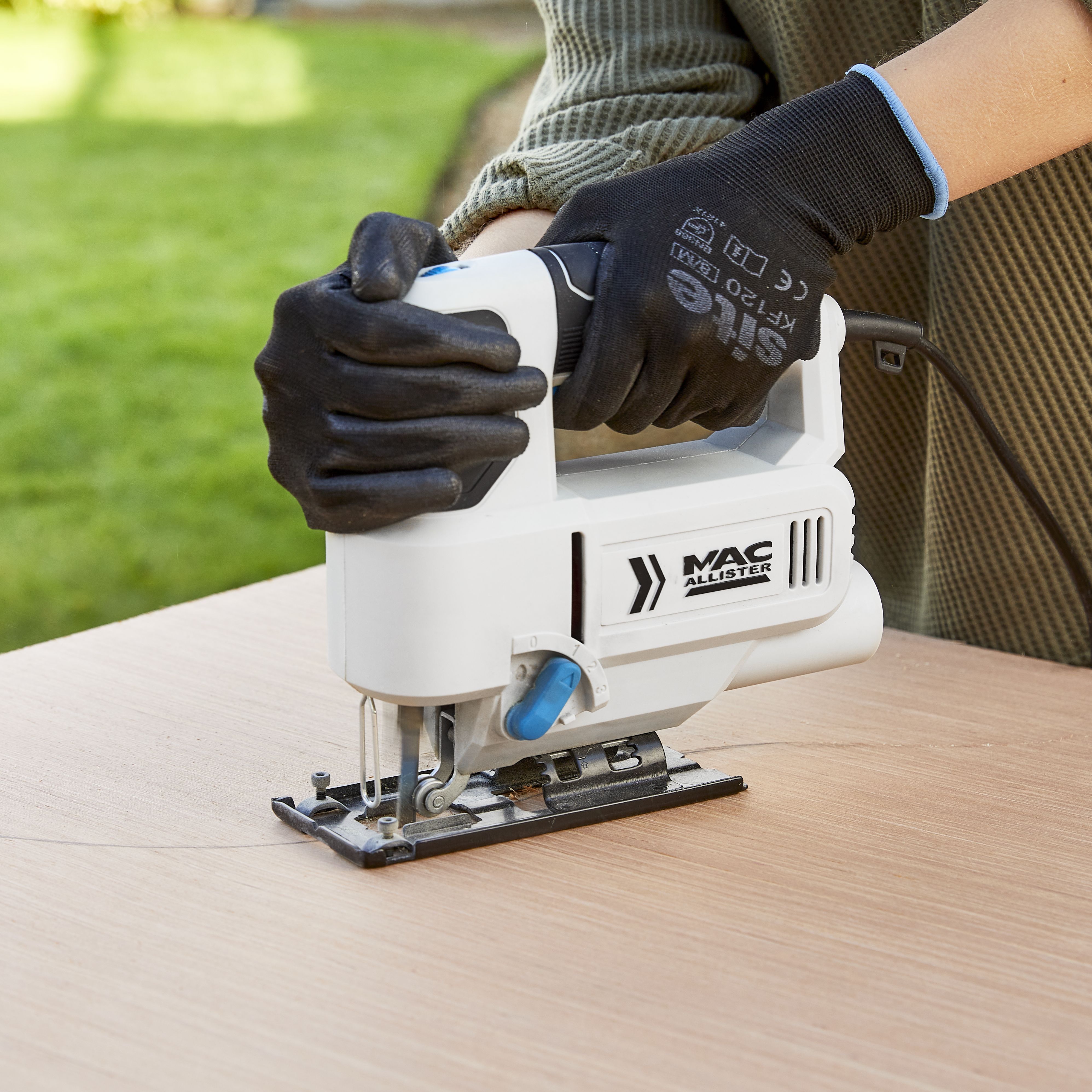 Mac Allister 600W 220-240V Corded Jigsaw 2815