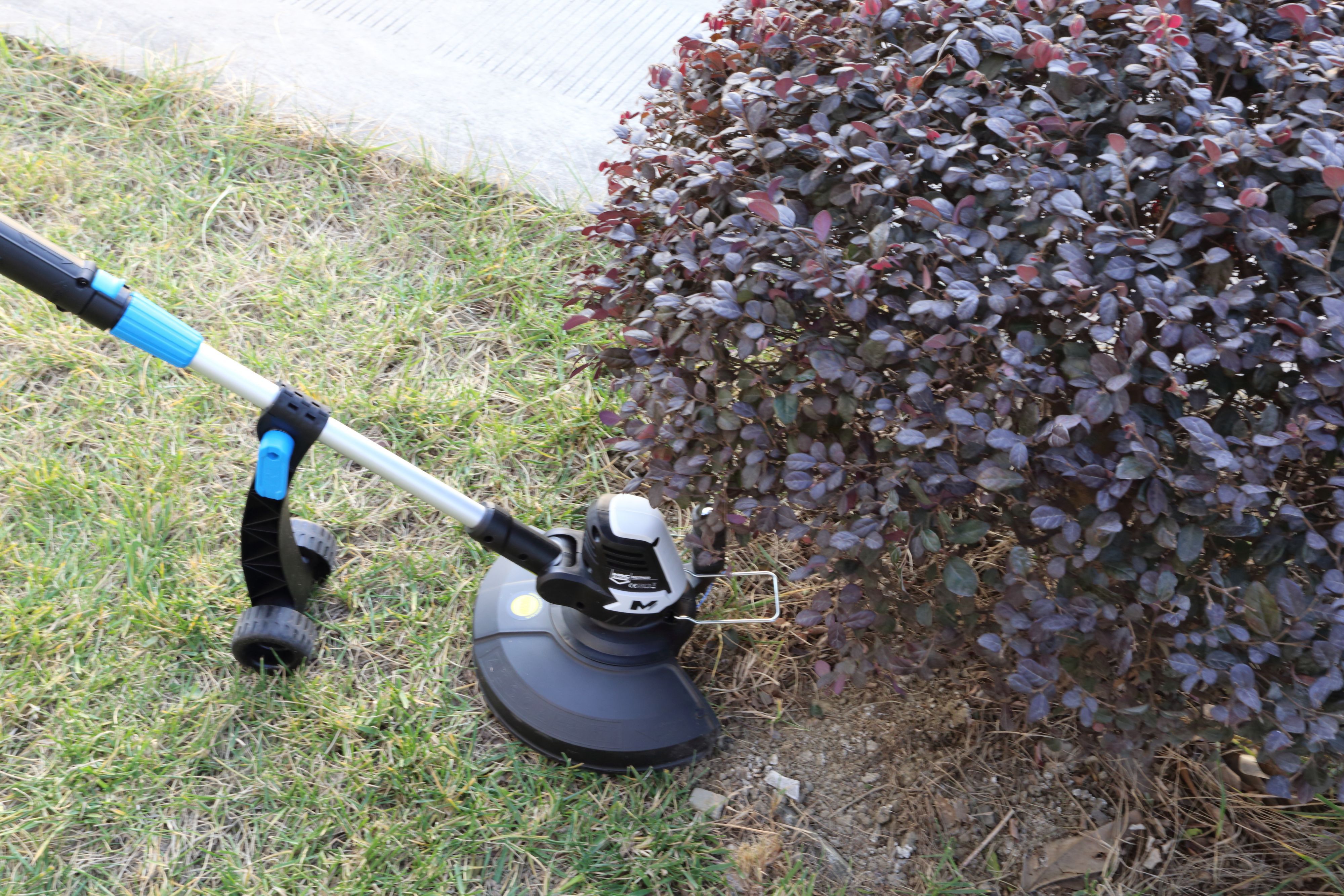 Mac Allister 600W Corded Grass trimmer DIY at B Q