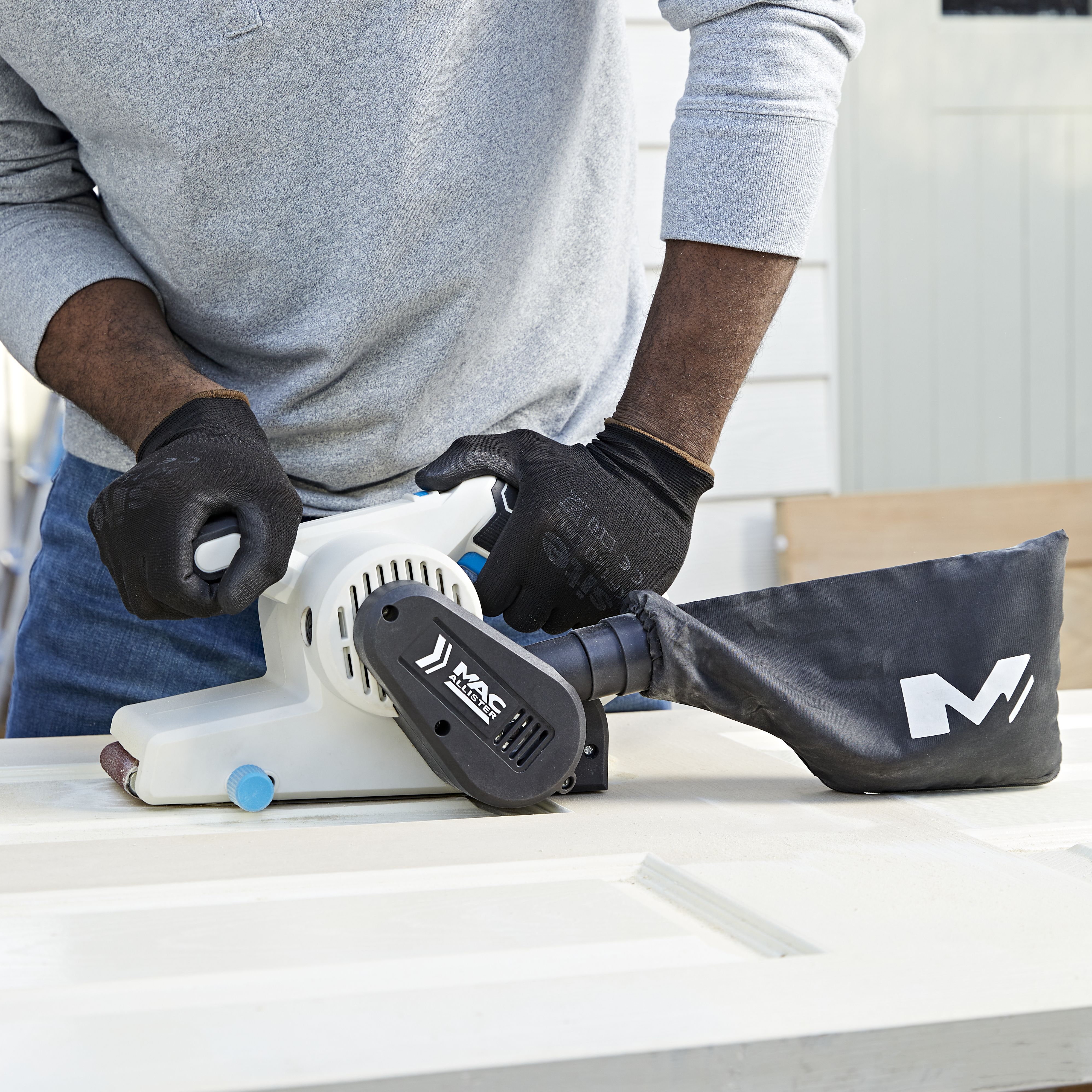 B&q makita belt sander top