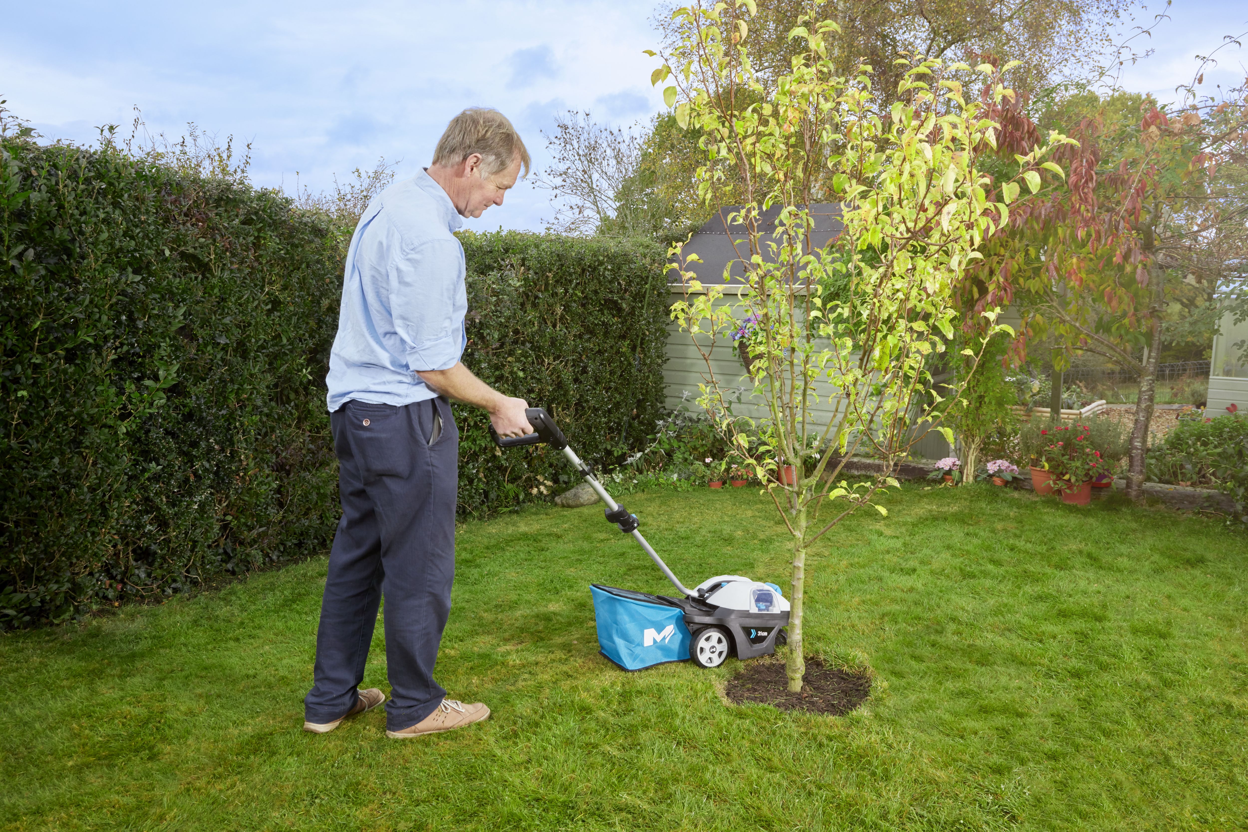 Mac Allister Compact Cordless 18V Lawnmower