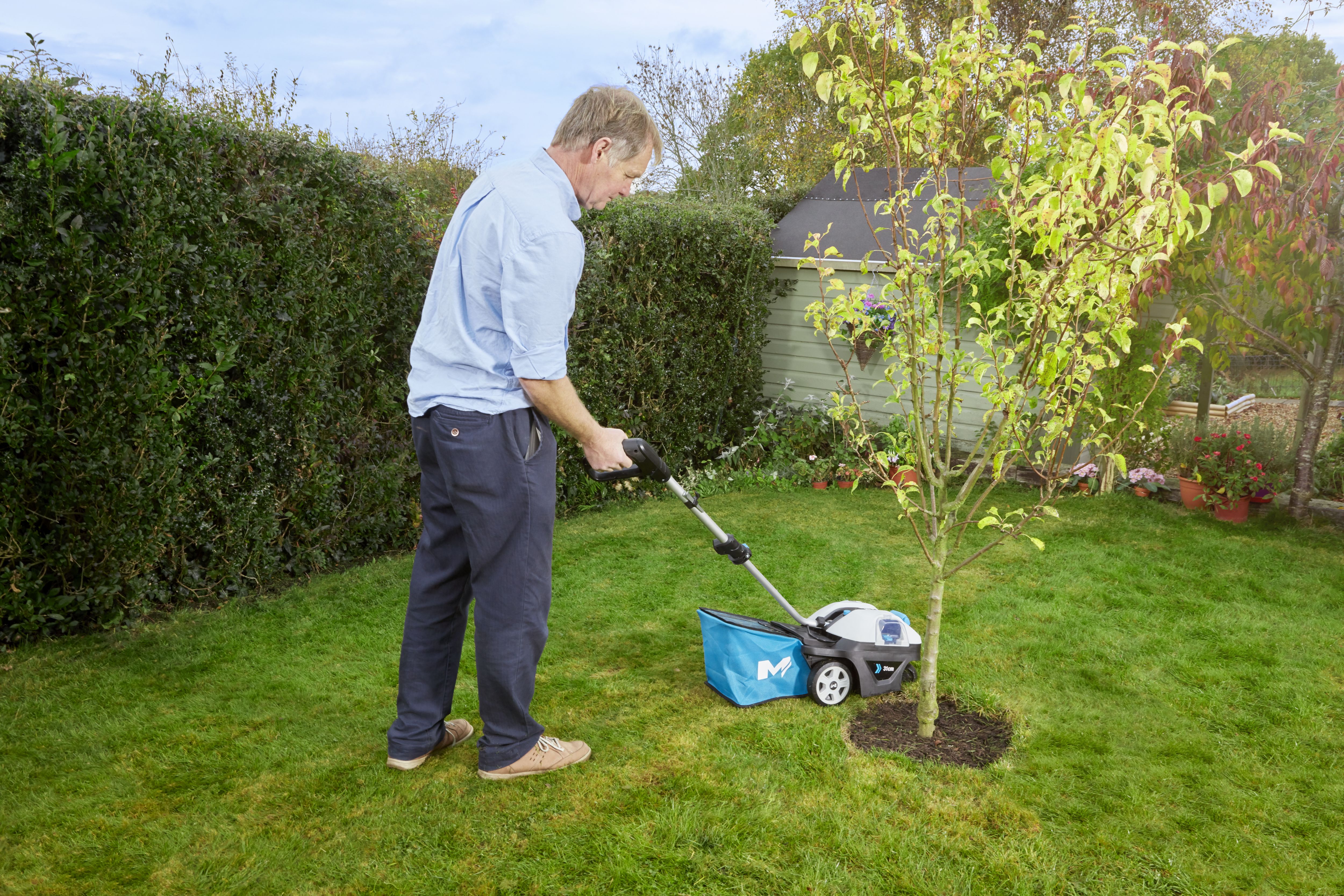 Mac Allister Compact Cordless 18V Lawnmower