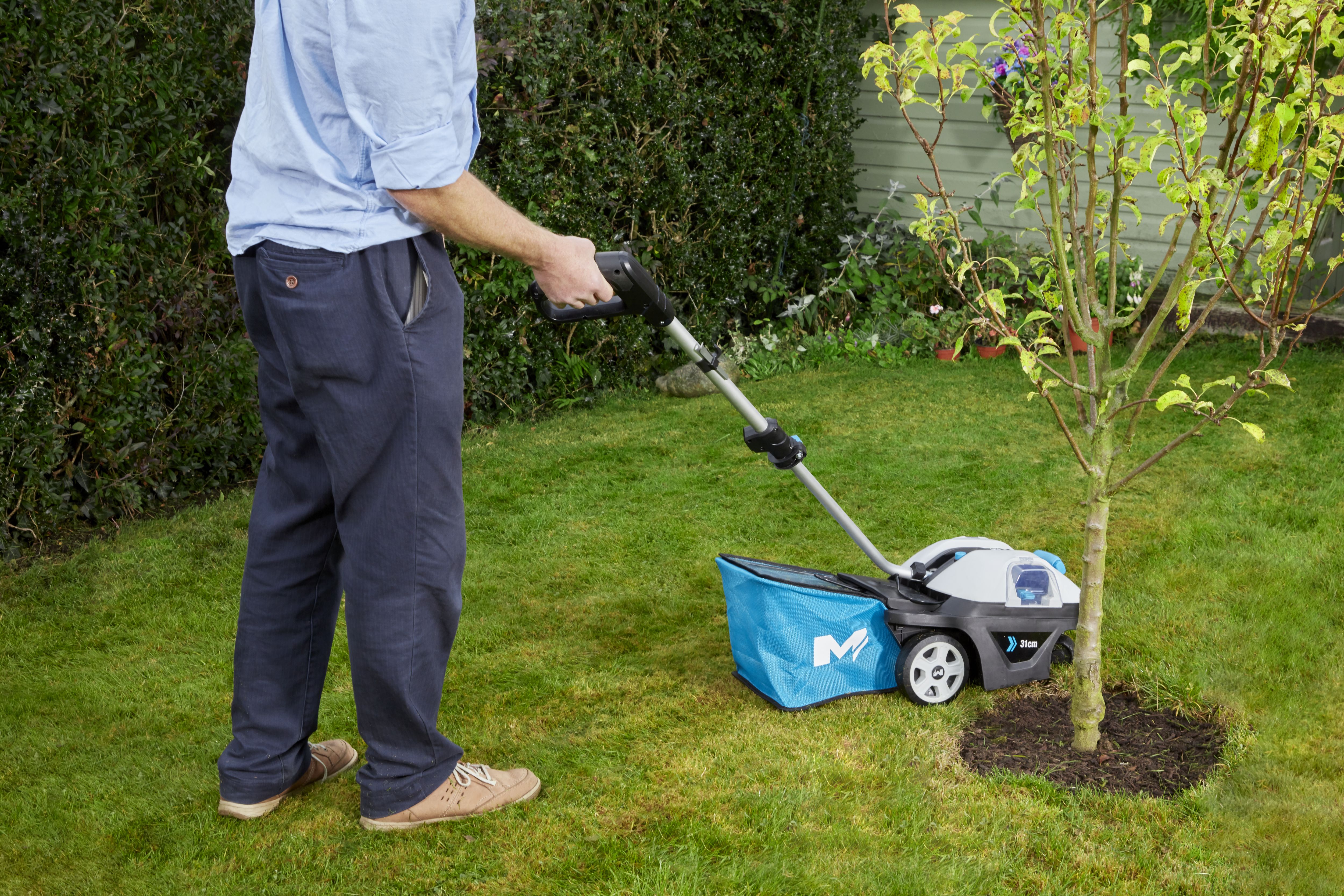 Mac Allister Compact Cordless 18V Lawnmower