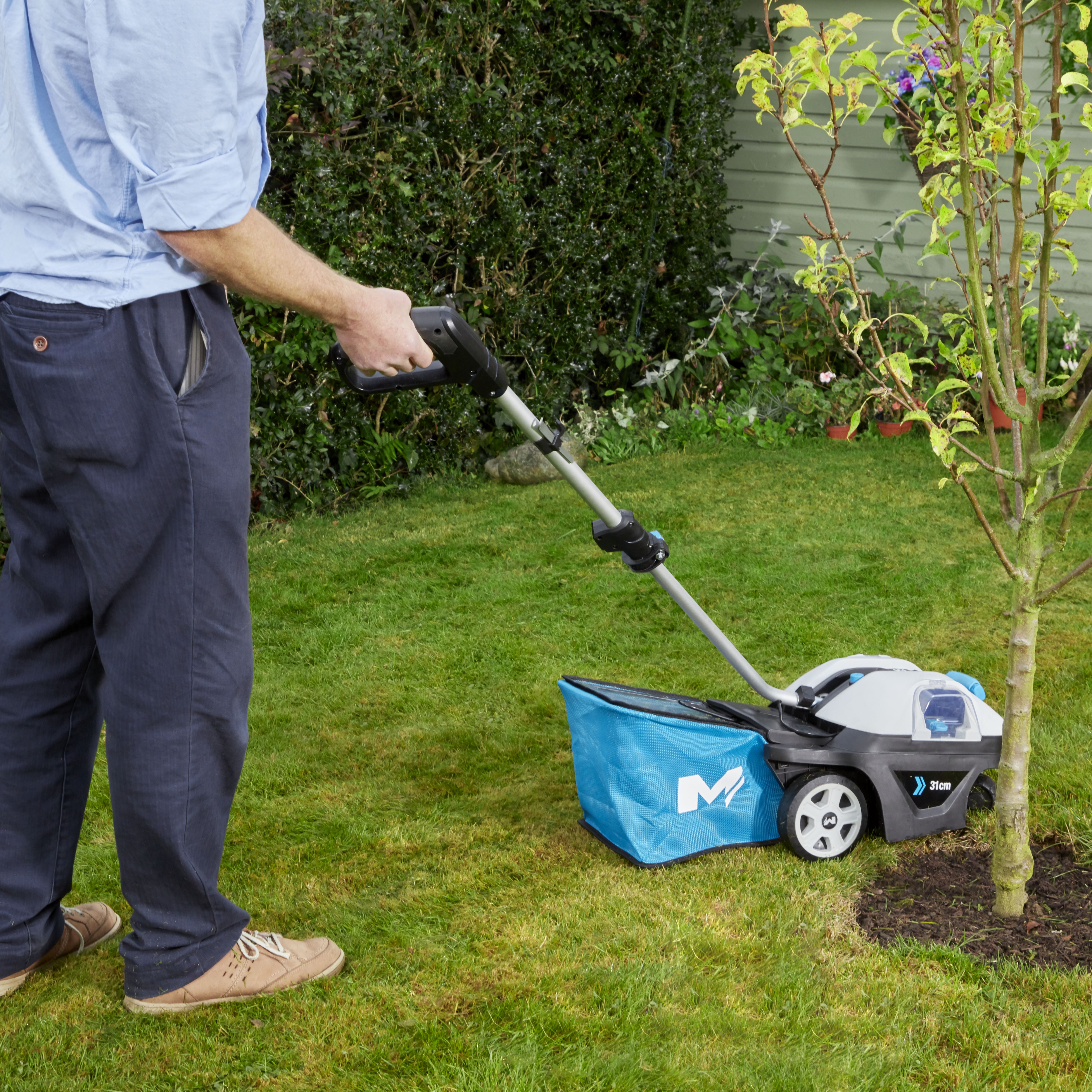 Mac Allister Compact Cordless 18V Lawnmower