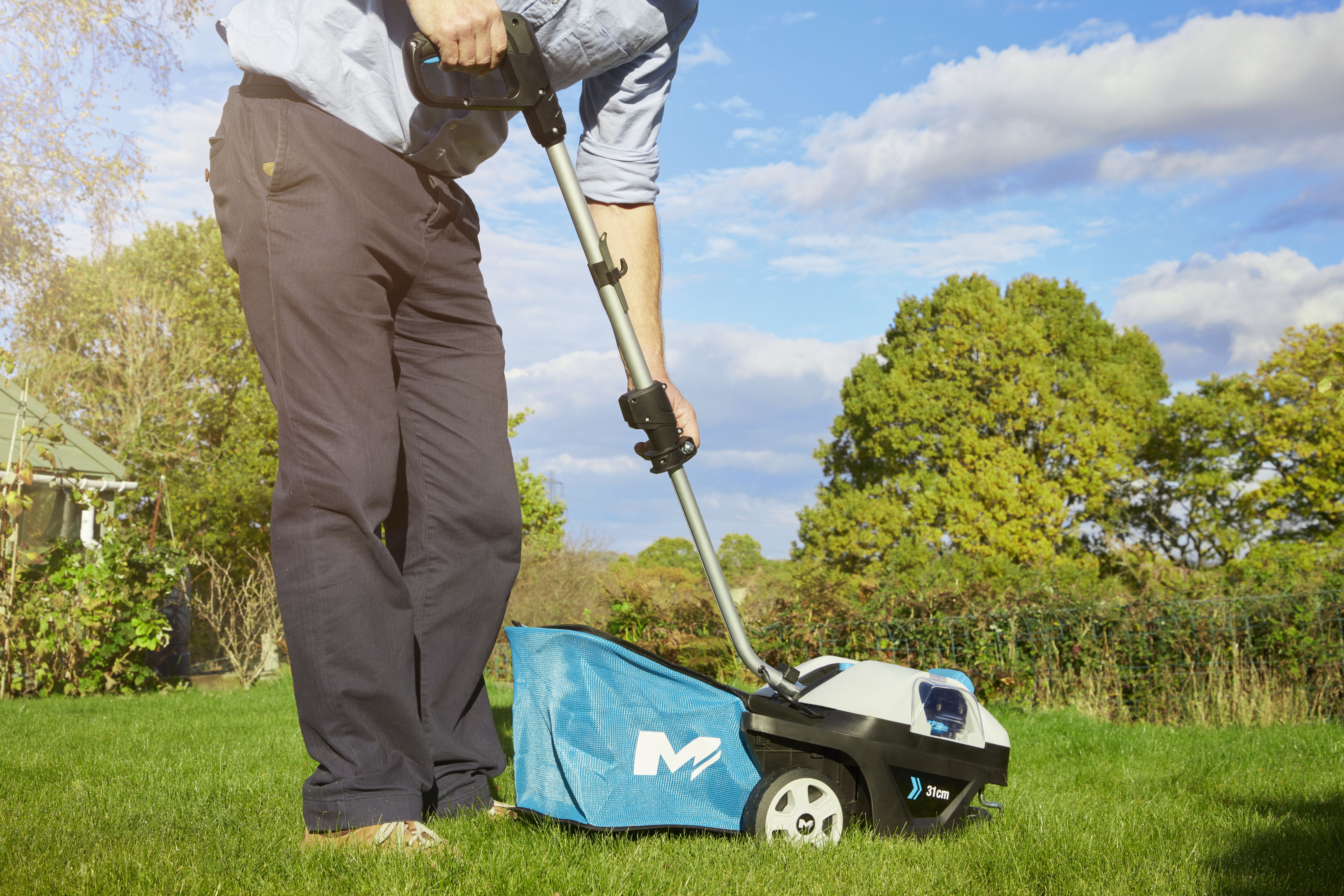 Mac allister 32cm cordless lawn mower hotsell