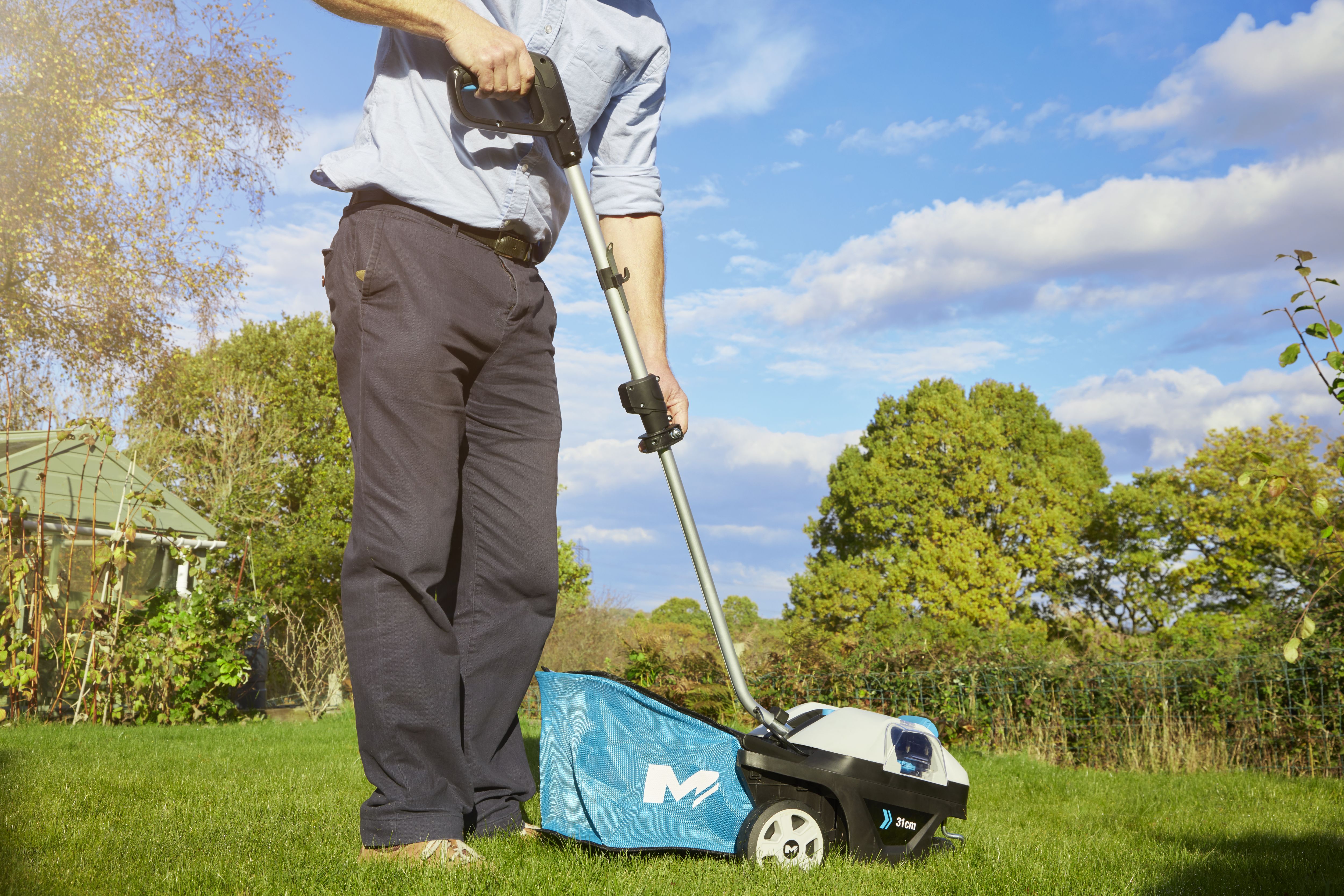 Mac Allister Compact Cordless 18V Lawnmower