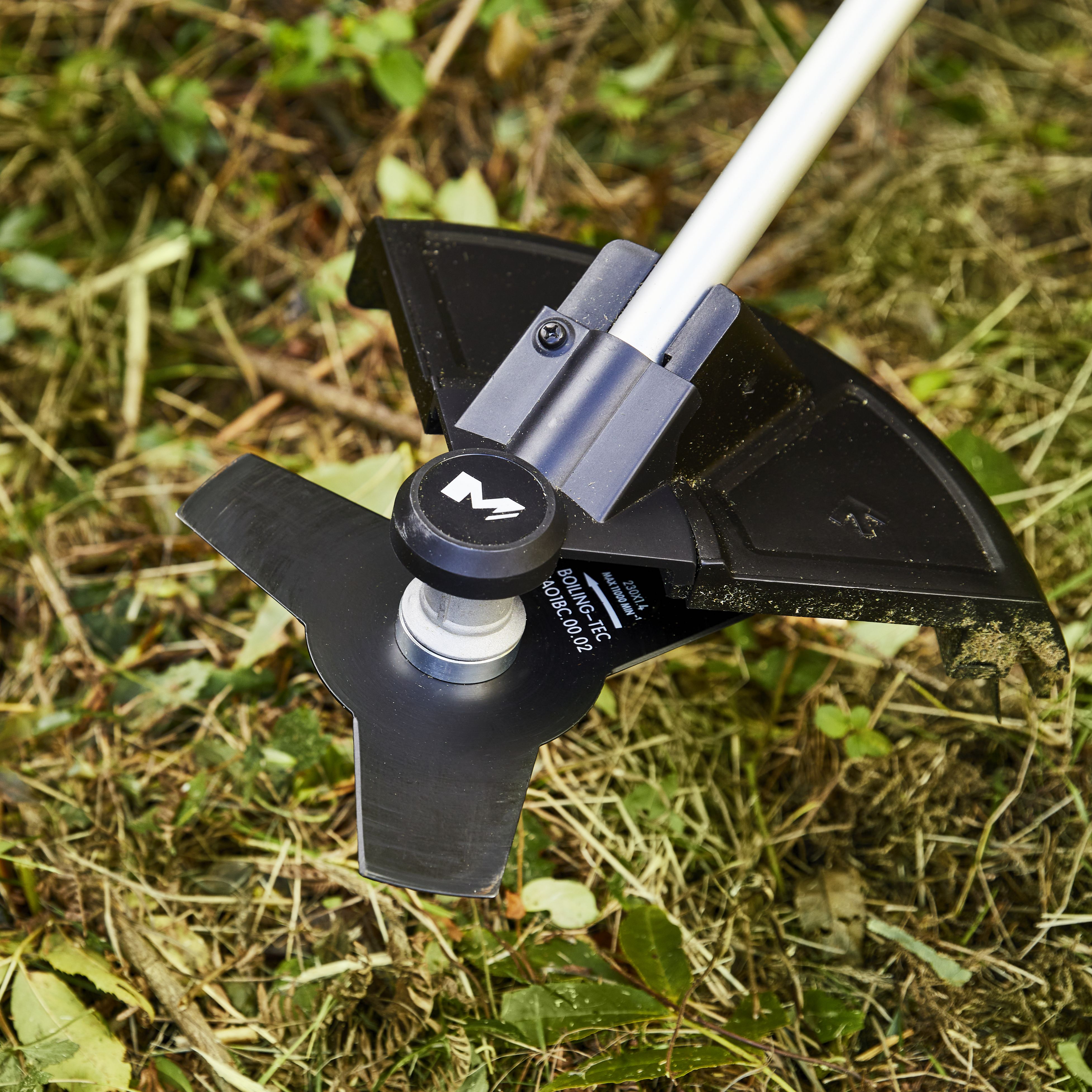 Brush cutter b&q discount