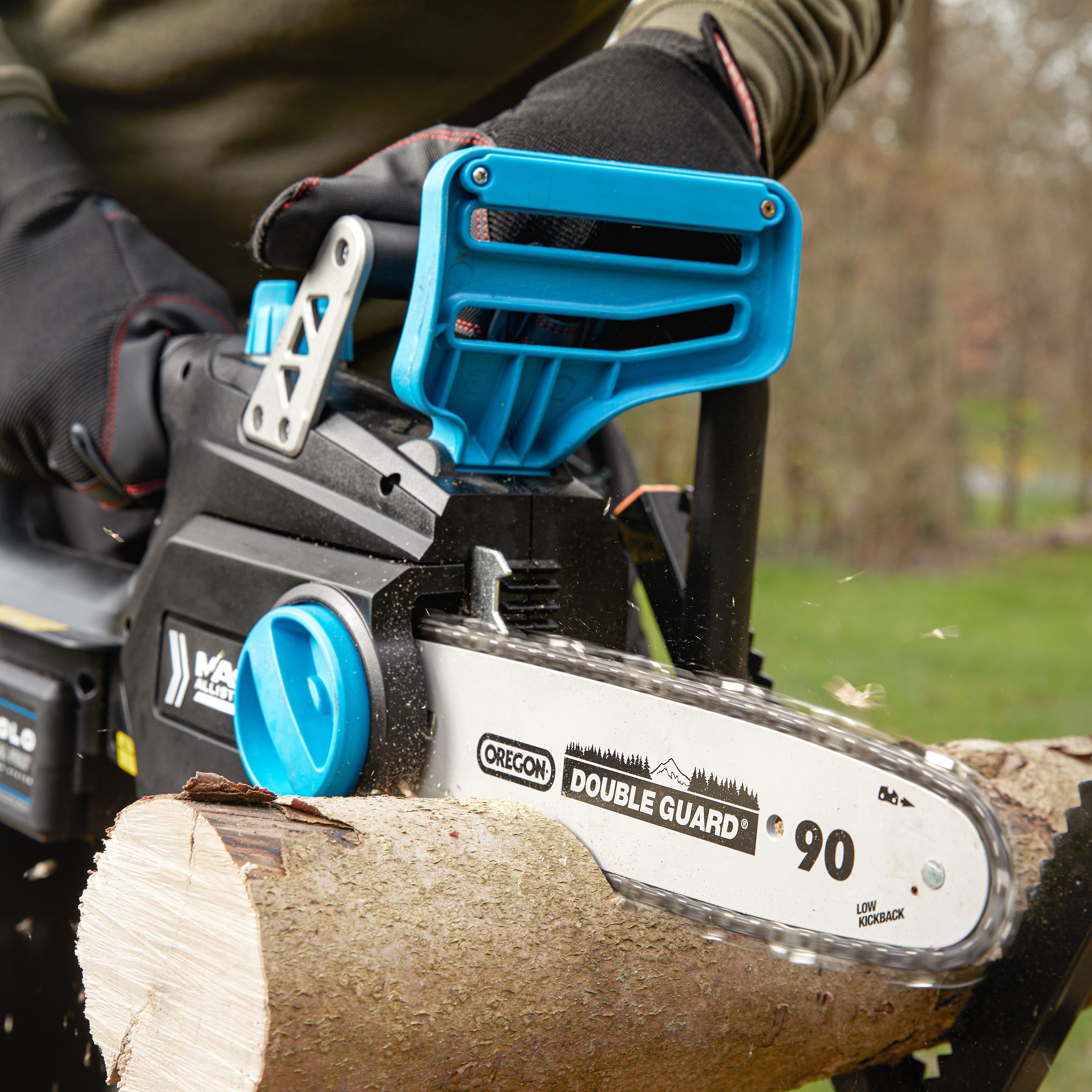 B&q cordless chainsaw outlet
